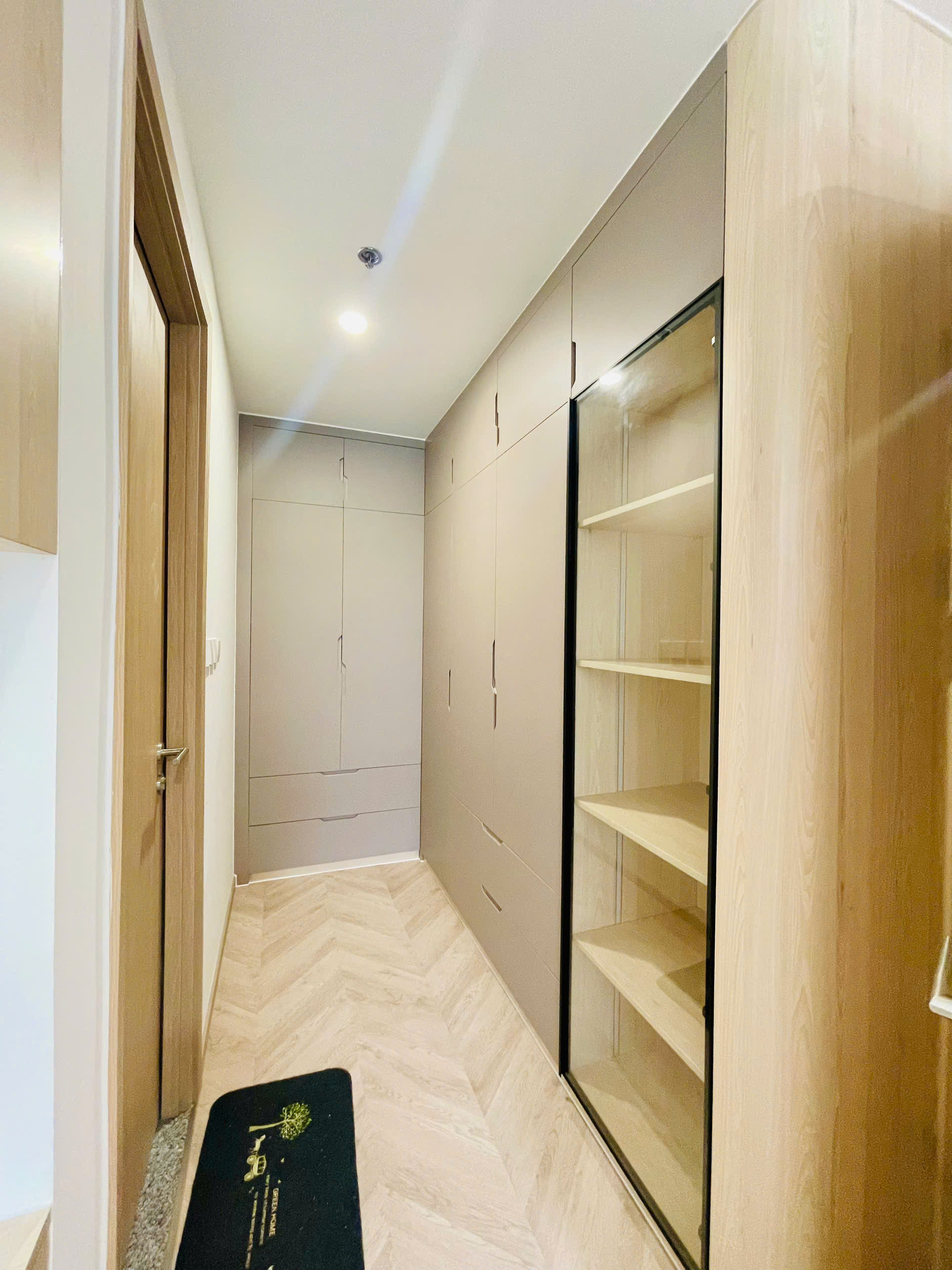 BÁN CĂN HỘ MASTERI CENTRE POINT VINHOMES GRAND PARK – 3PN, FULL NỘI THẤT, DIỆN TÍCH LỚN 97.5m²