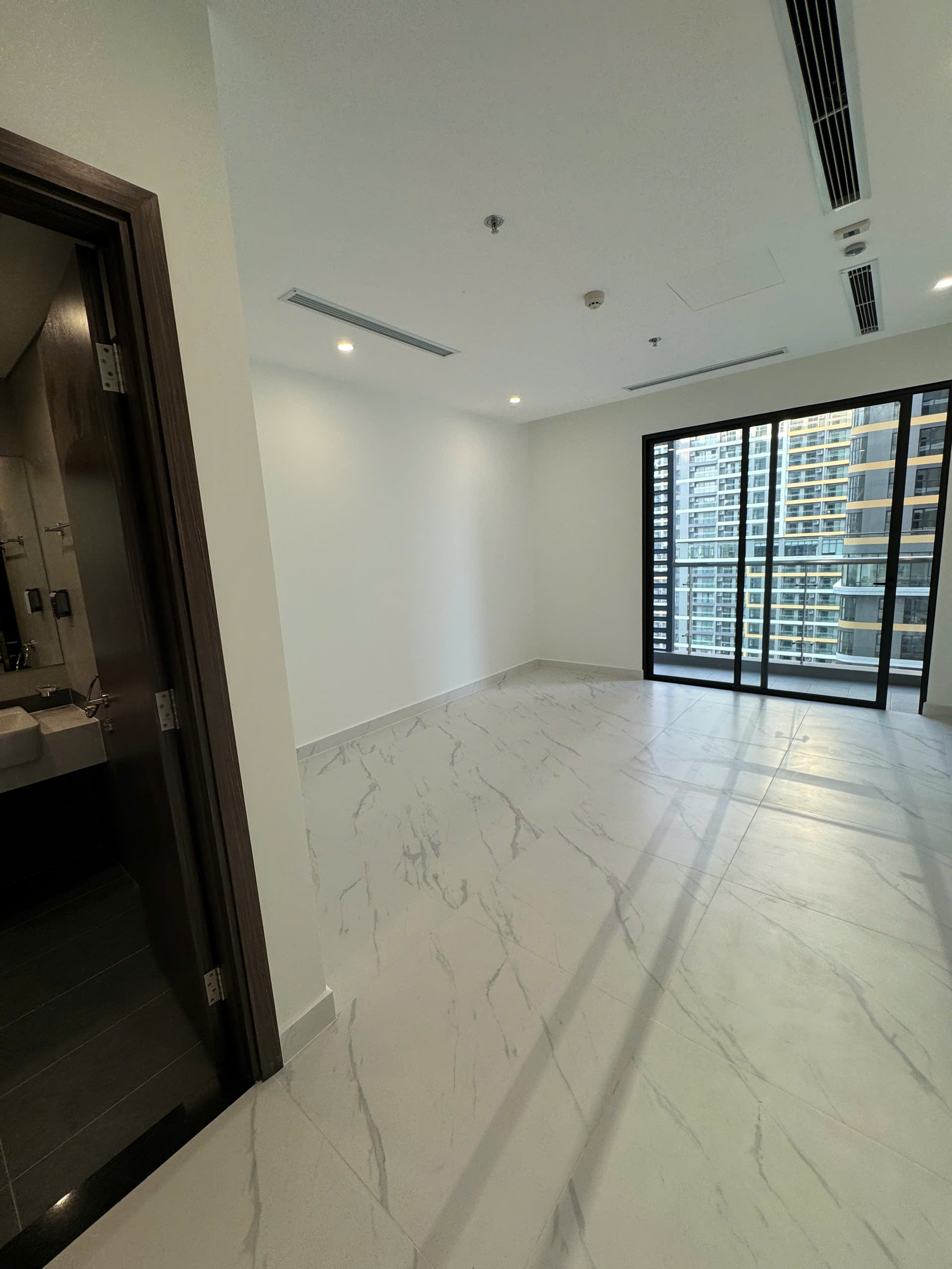 Chuyển nhượng Studio BE5 The Beverly Vinhomes Quận 9 | Hướng Đông Bắc mát mẻ | Thỏa sức thiết kế. - ảnh 3