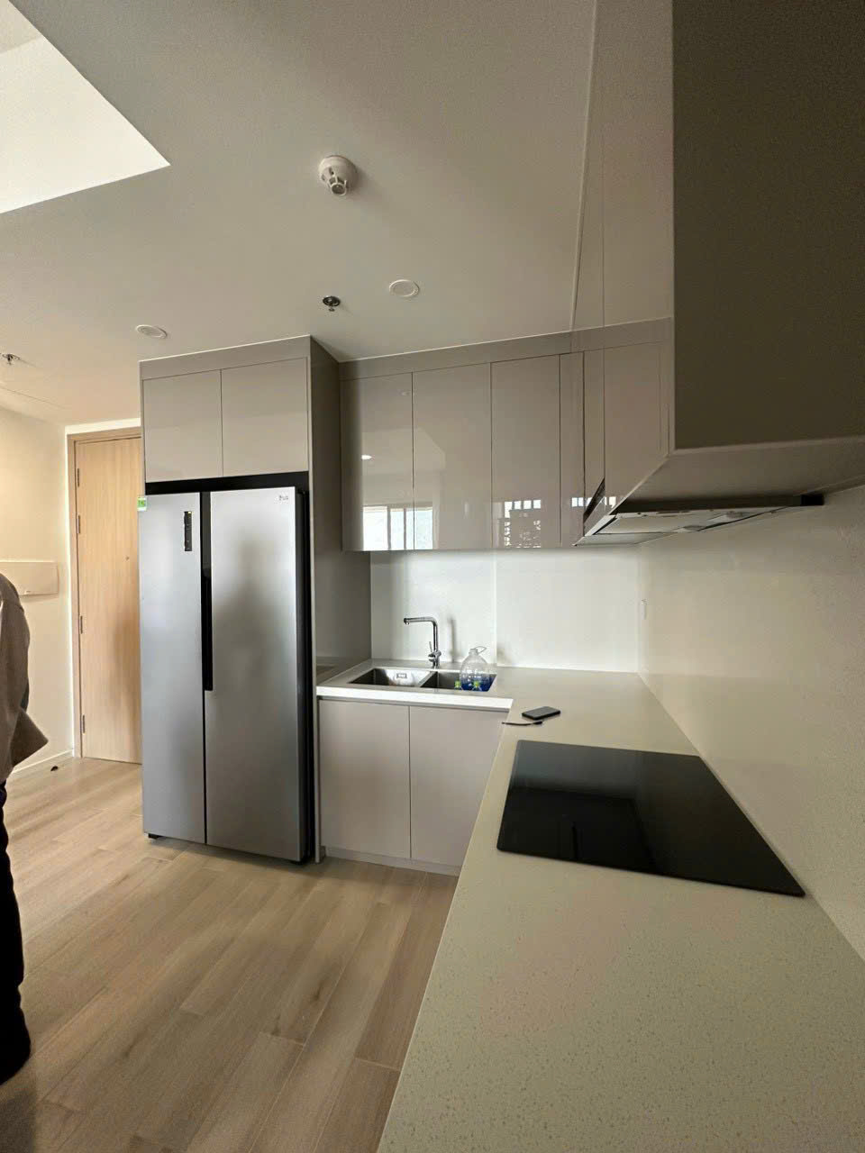 BÁN CĂN HỘ MASTERI CENTRE POINT VINHOMES GRAND PARK 1PN – VIEW CÔNG VIÊN 36HA & BIỆT THỰ MANHATTAN – FULL NỘI THẤT CAO CẤP