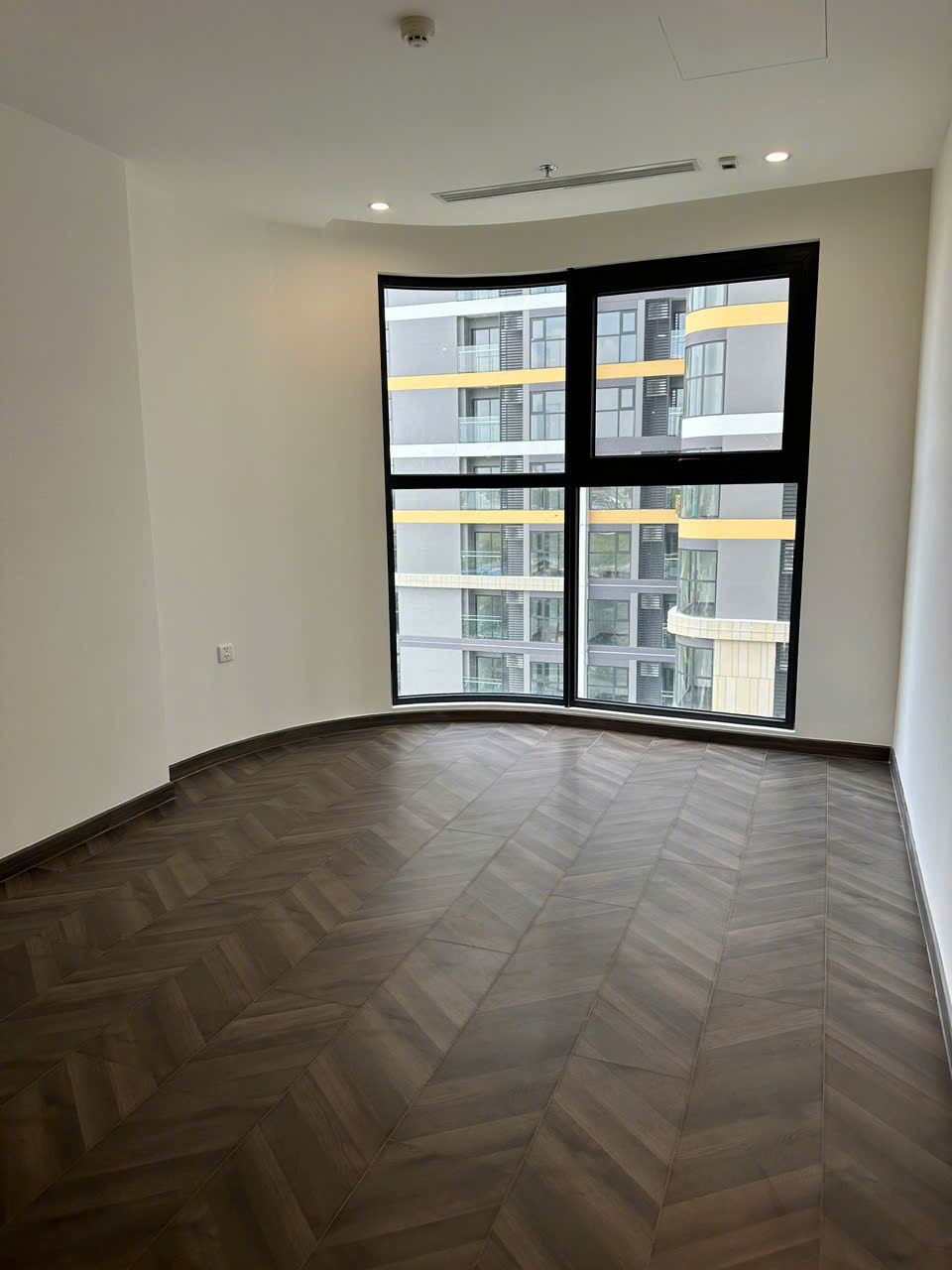 Bán Căn Hộ 2PN 2WC Tòa BE7 The Beverly – View Kênh Sinh Thái Tuyệt Đẹp – Giá Tốt 5 Tỷ