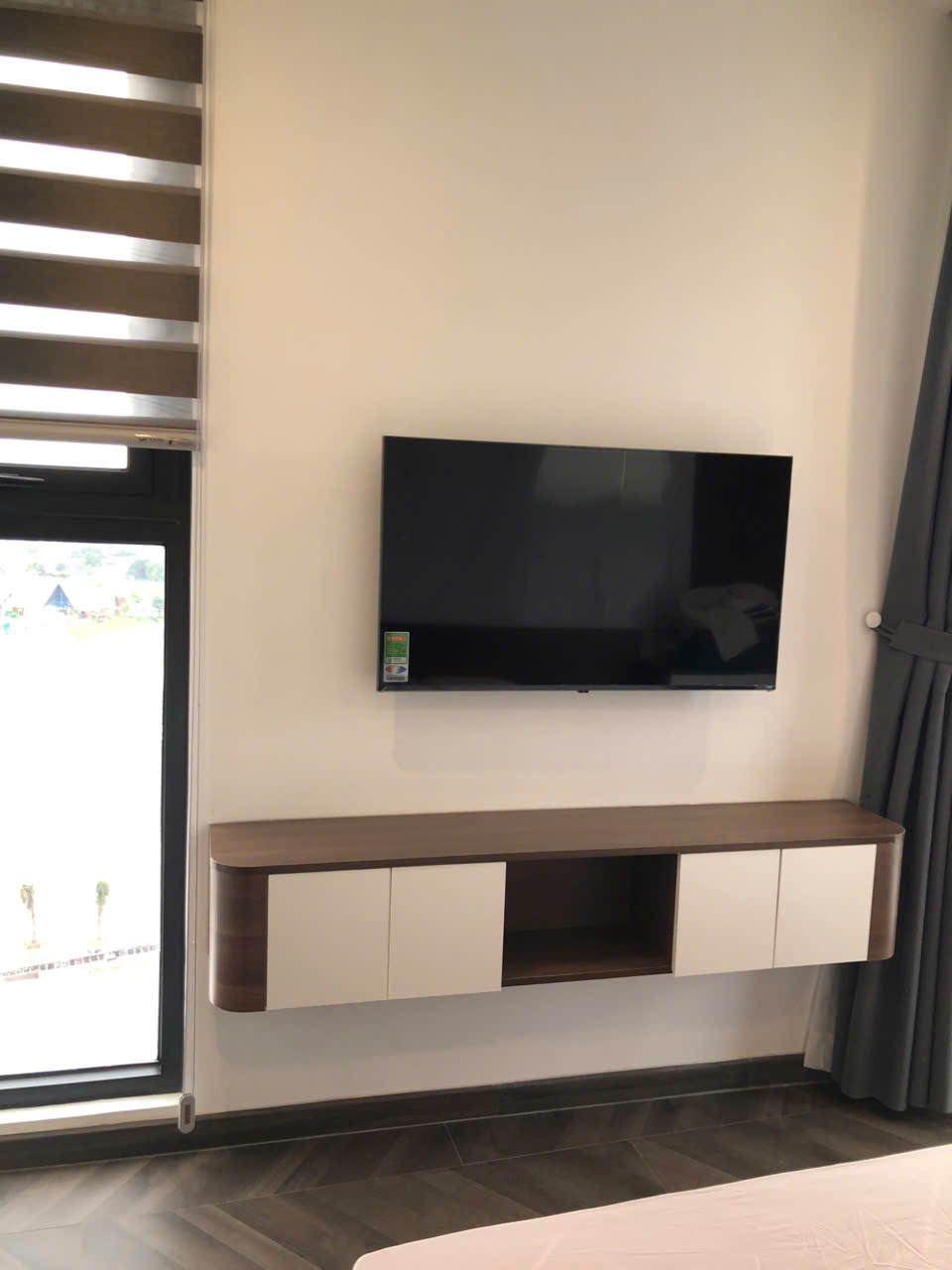 Cho thuê căn hộ 2PN2WC The Beverly Vinhomes Quận 9 - Full nội thất sang trọng - Xách vali vào ở ngay. - ảnh 2