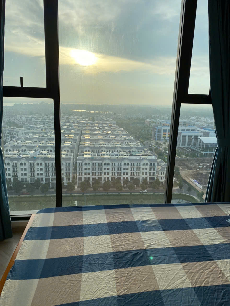 Gemini đã nói Cho Thuê Căn Hộ 3PN Tòa B (Banyan) Lumiere Boulevard – View Sông Ngắm Pháo  – Rẻ Nhất Dự Án Chỉ 12 Triệu/Tháng - ảnh 4