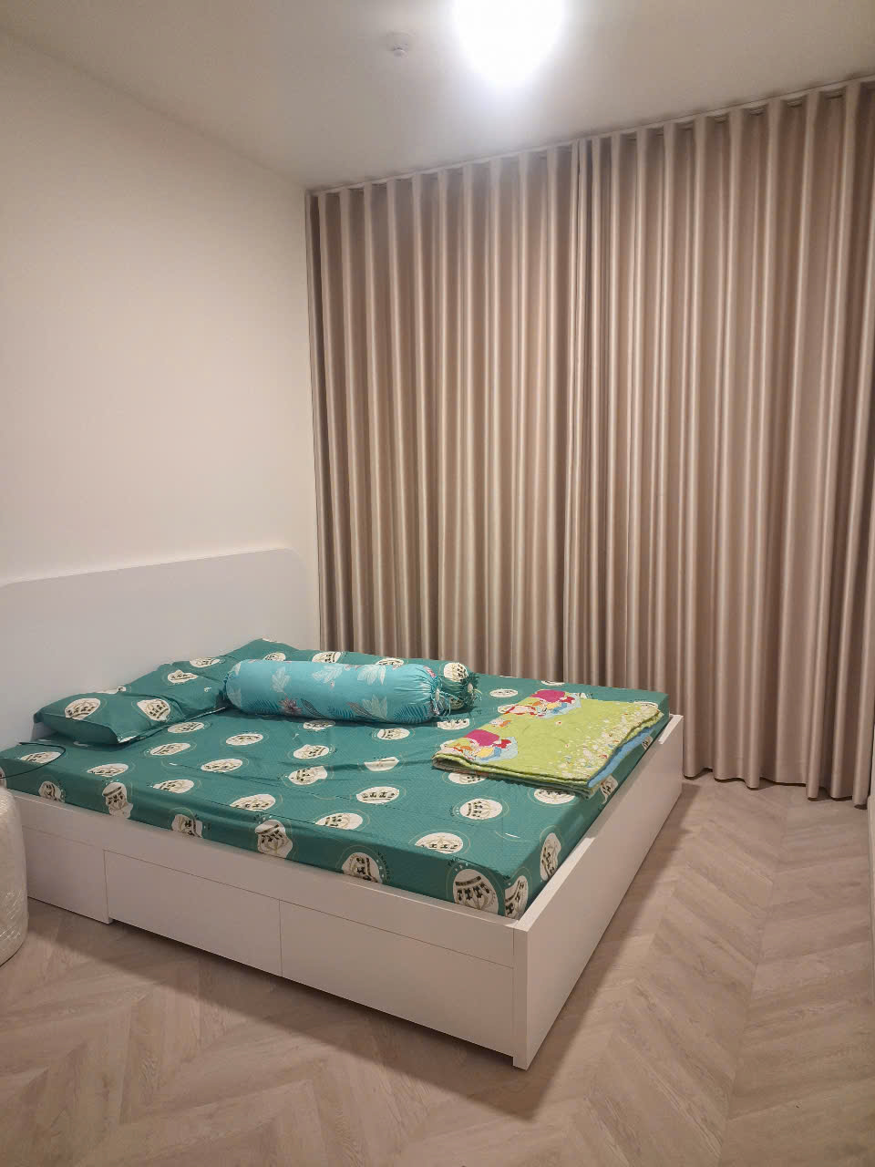 Cho Thuê Căn Hộ Cao Cấp Lumiere Boulevard – Vinhomes Grand Park  View tầng cao – Full nội thất cao cấp – 1PN | Giá tốt