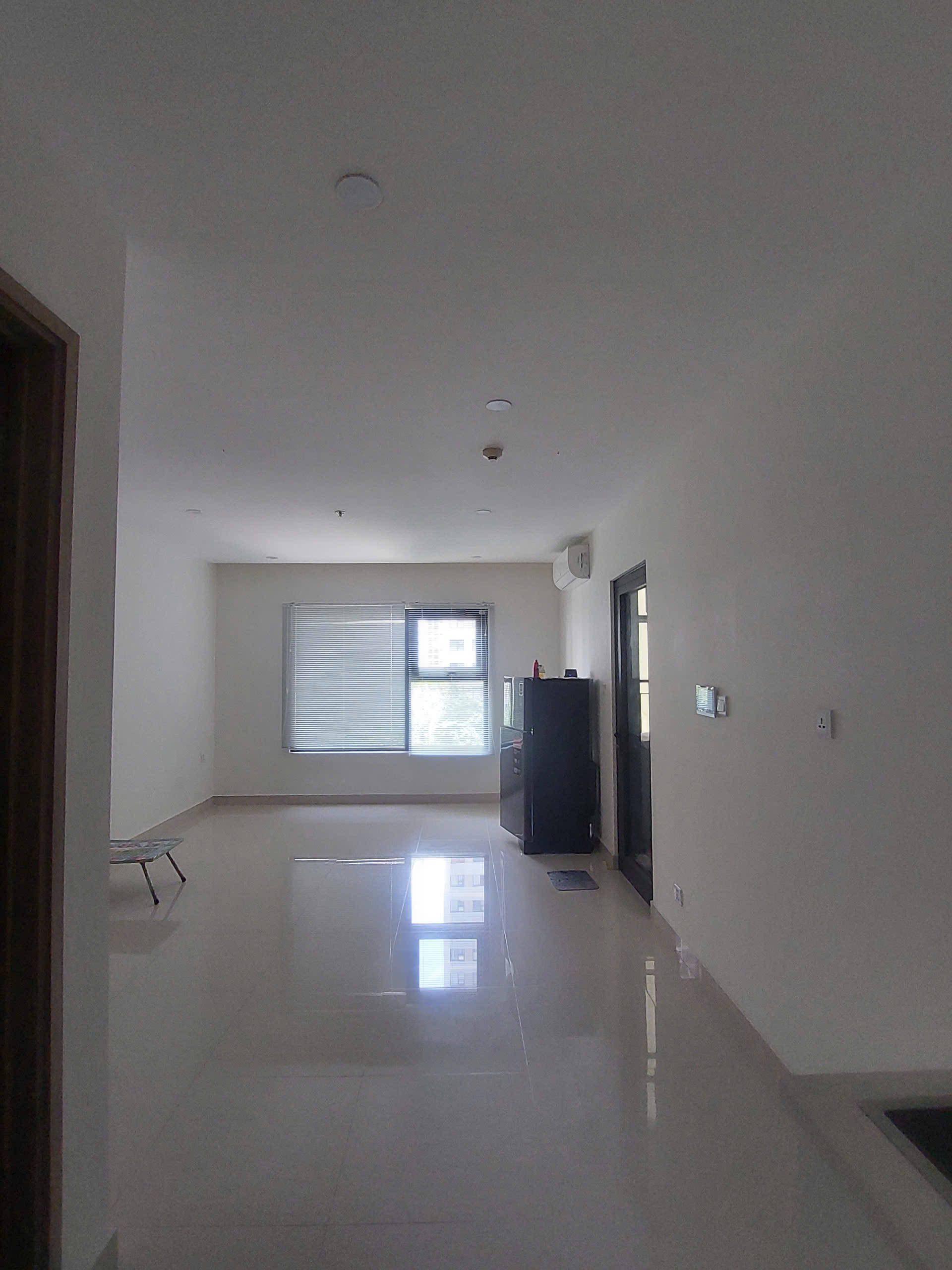 Bán căn hộ Studio Vinhomes Grand Park – Giá chỉ 1.55 tỷ– Nội thất cơ bản