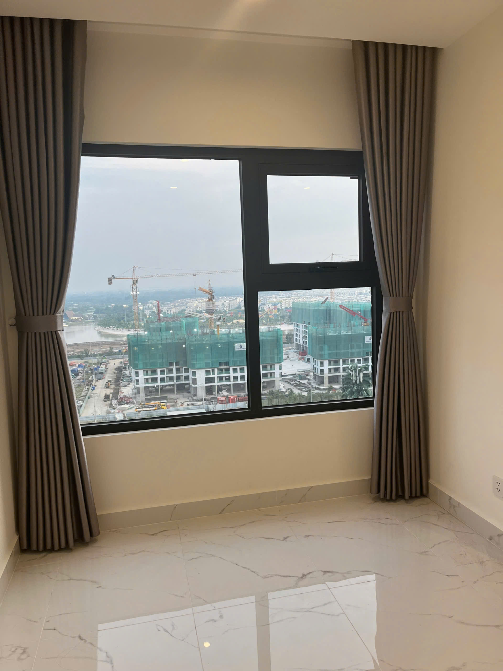 Bán Và Cho Thuê Căn Hộ Vinhomes Grand Park – Phân Khu The Beverly Solari 2PN+ | View nội khu - ảnh 4