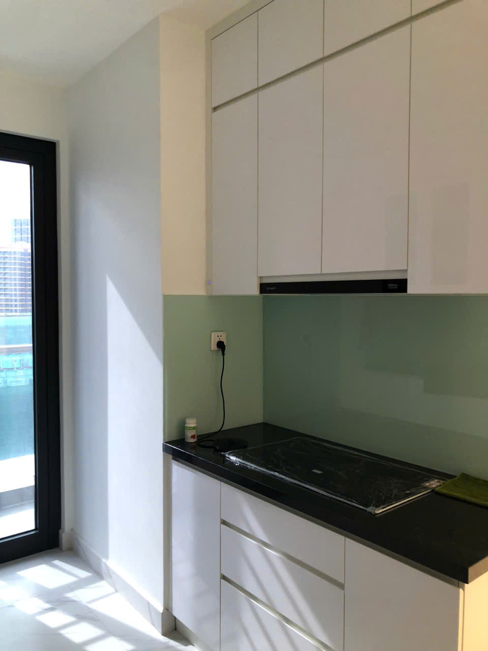 Cho thuê căn hộ 2PN2WC The Beverly Vinhomes Quận 9 - Full nội thất sang trọng - Xách vali vào ở ngay. - ảnh 5