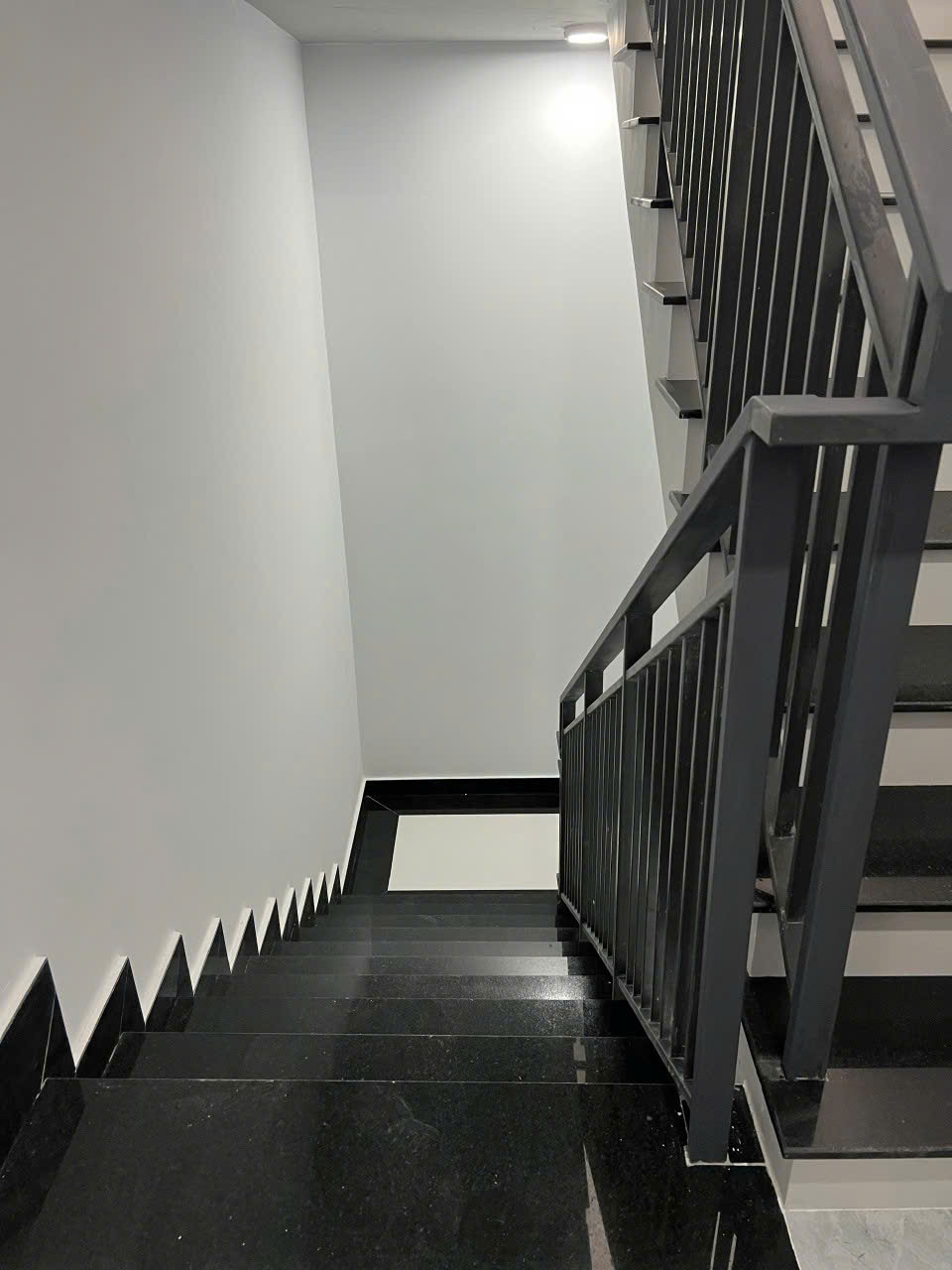 Bán Nhà Phố Thương Mại Dịch Vụ The Manhattan Glory - Vinhomes Grand Park - ảnh 5