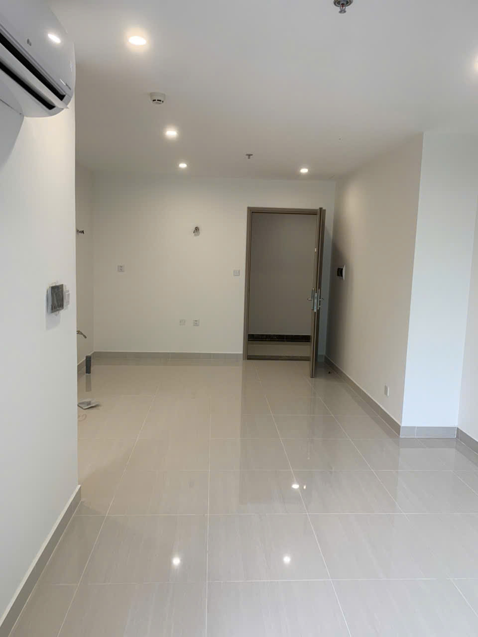 Bán Căn Hộ 1PN+ Tầng Cao – Nhà Trống Hoàn Thiện CĐT Vinhomes Grand Park | Phân Khu The Origami – Quận 9