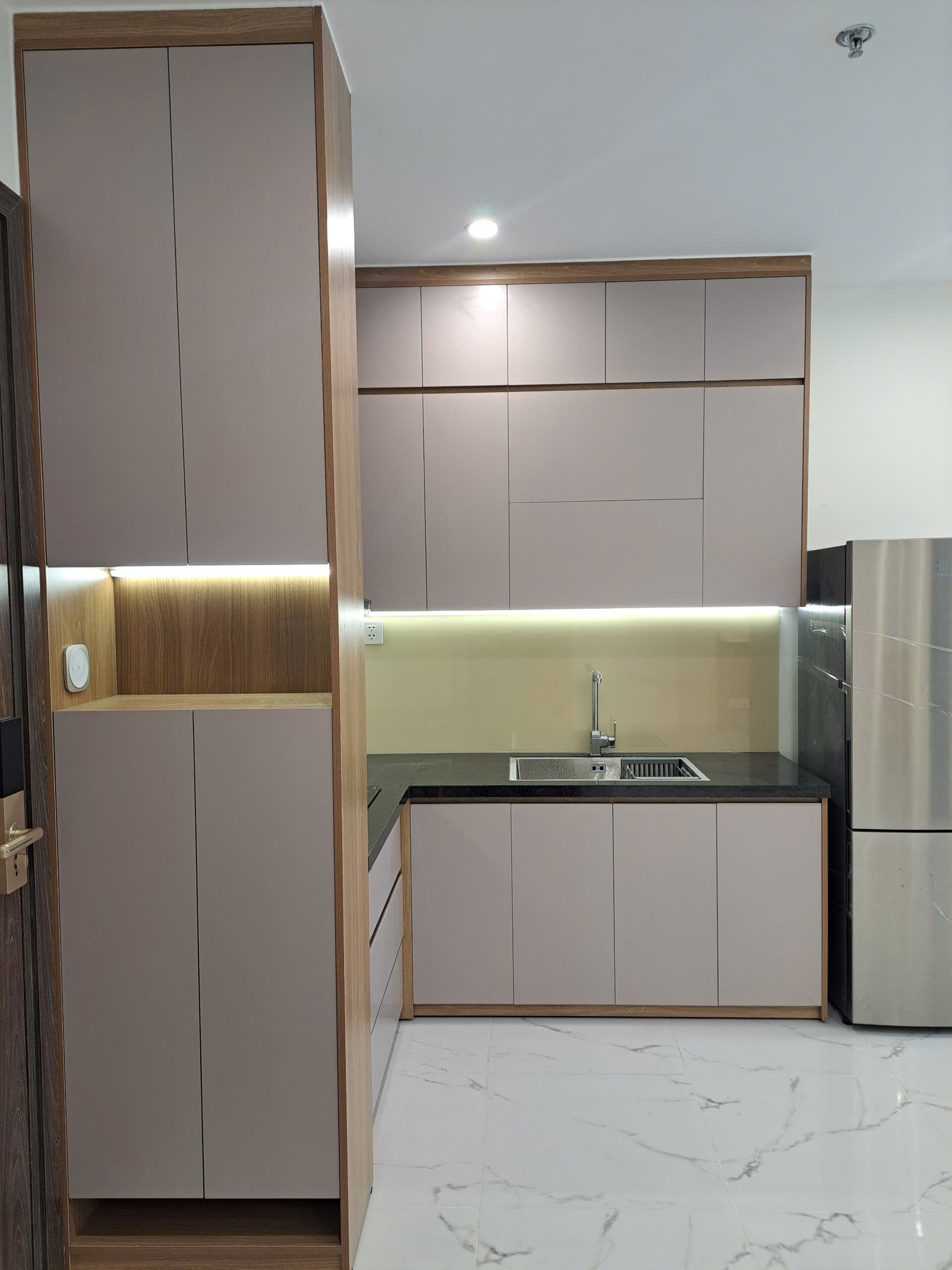 Cho Thuê Gấp Căn Hộ 1PN+ The Beverly Solari Vinhomes Grand Park - Full Nội Thất, Tầng Thấp View Nội Khu - ảnh 5