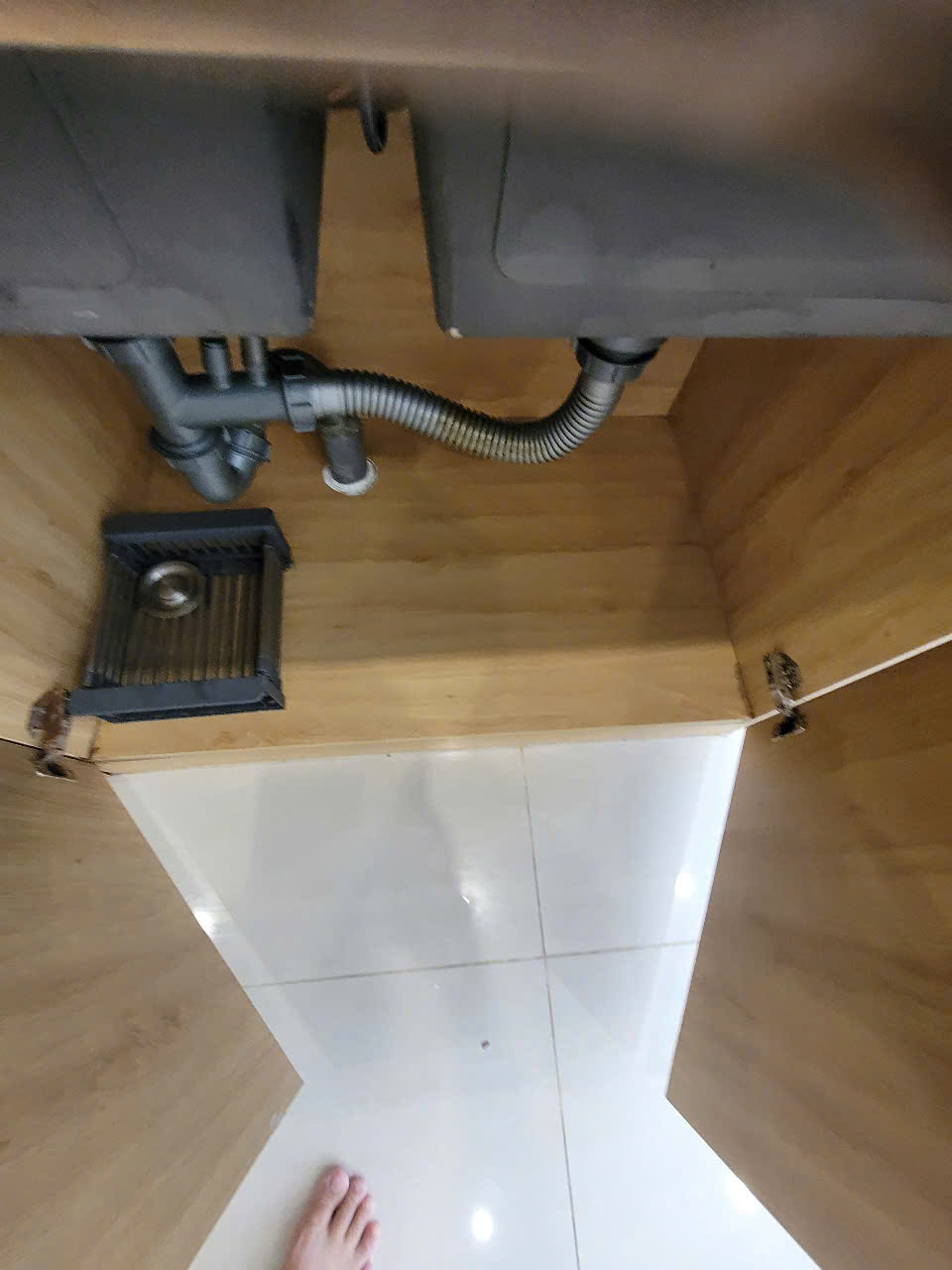 Bán Căn Hộ 2PN 2WC Tầng Thấp – Nội Thất Sẵn Bếp Rèm Vinhomes Grand Park | Phân Khu The Origami – Quận 9