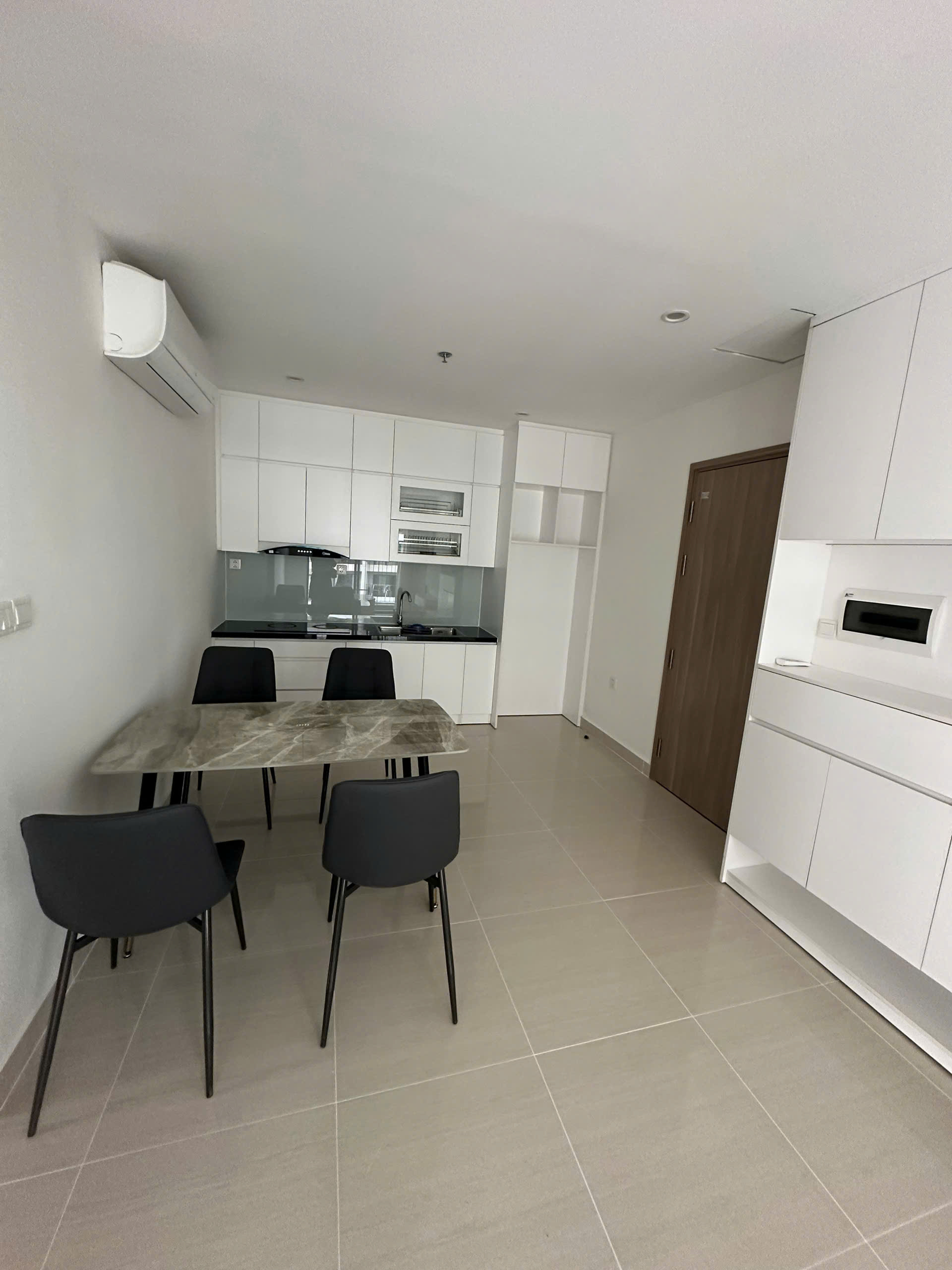 Cho Thuê Căn Hộ Vinhomes Grand Park – The Origami 3PN Full Nội Thất, Ở Ngay – Giá Tốt Tại Quận 9