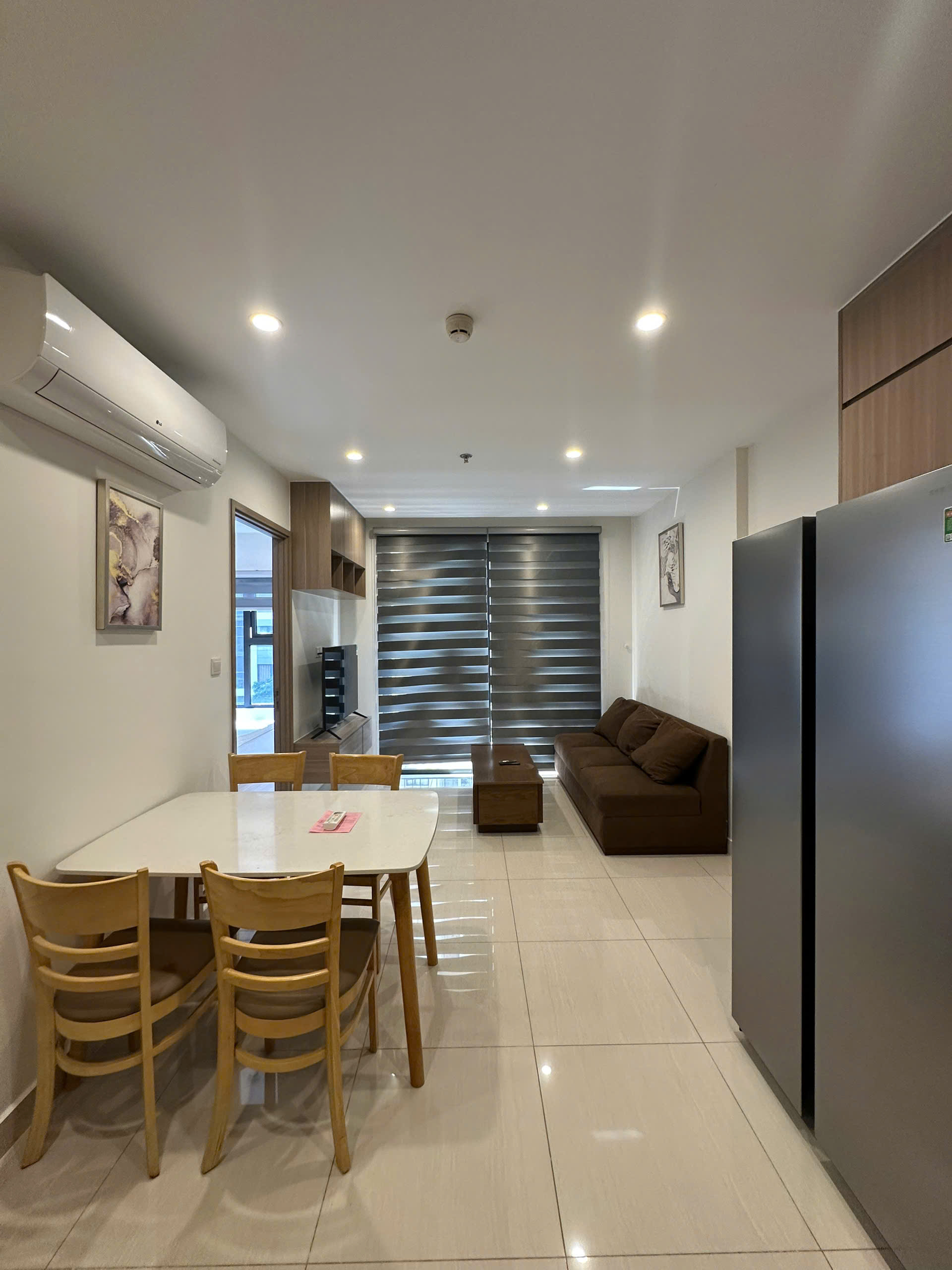 Cho Thuê Căn Hộ 2PN 2WC Full Nội Thất – View Nội Khu, Tầng Thấp Vinhomes Grand Park | Phân Khu The Origami – Quận 9