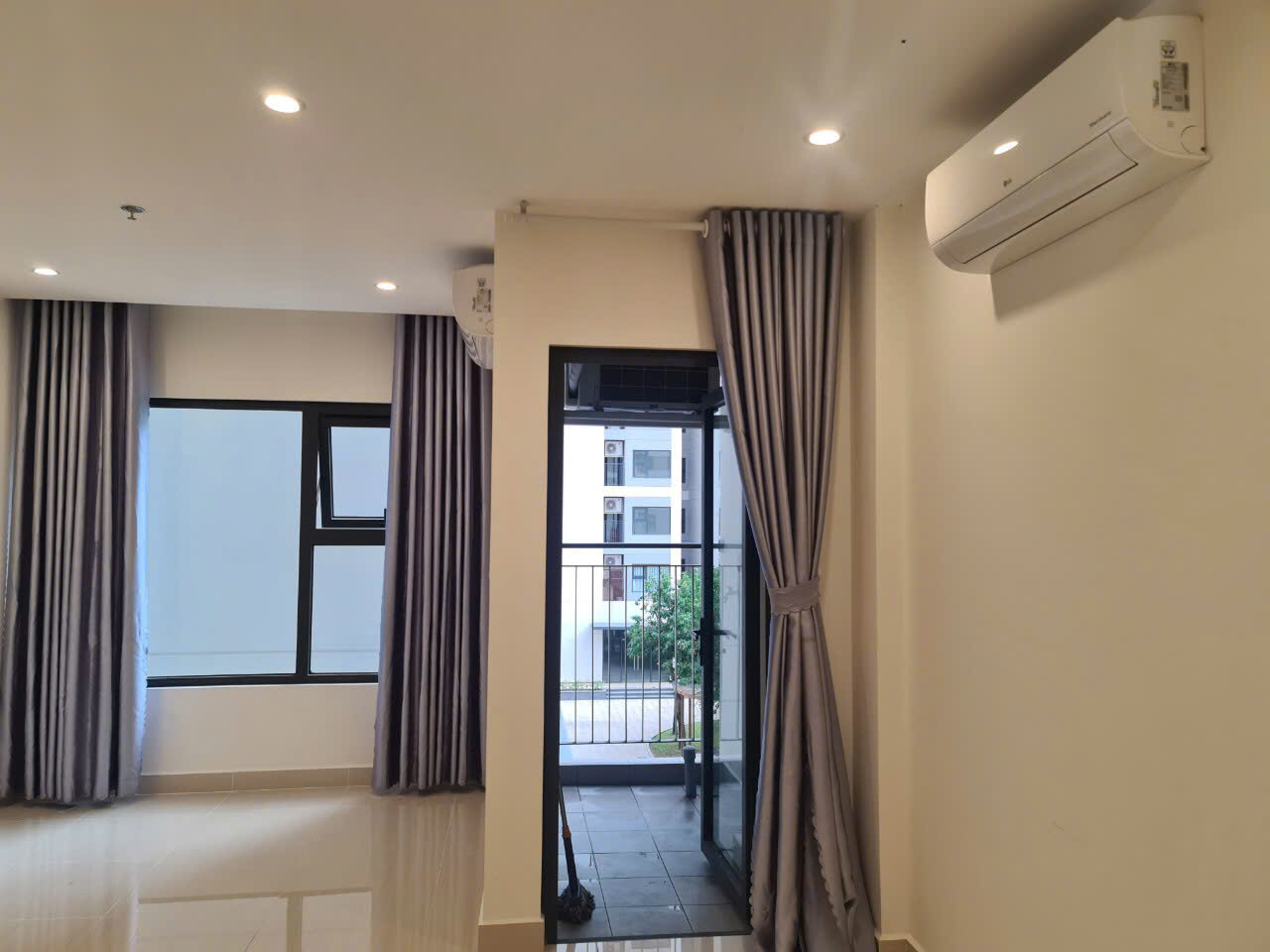 Cho Thuê Căn Hộ 2PN2WC The Origami – Vinhomes Grand Park | Tầng Thấp View Nội Khu | Giá Chỉ 5,5 Triệu