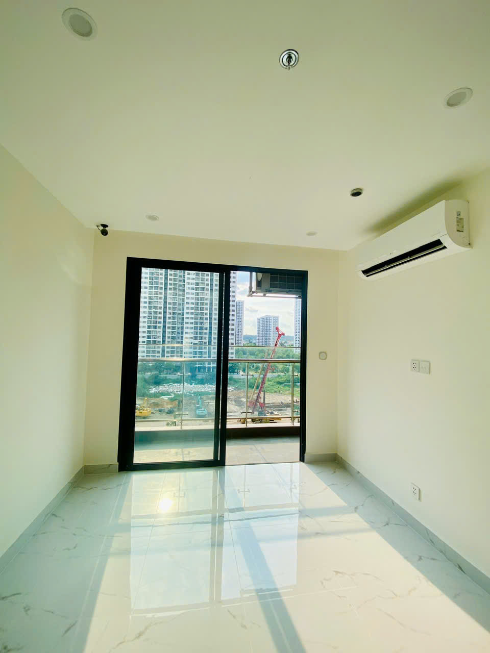 CHO THUÊ CĂN HỘ GLORY HEIGHTS – VINHOMES GRAND PARK 3PN – GIÁ CHỈ 11 TRIỆU/THÁNG | CHỦ NHÀ HỖ TRỢ LẮP BẾP, RÈM HOẶC FULL NỘI THẤT - ảnh 3