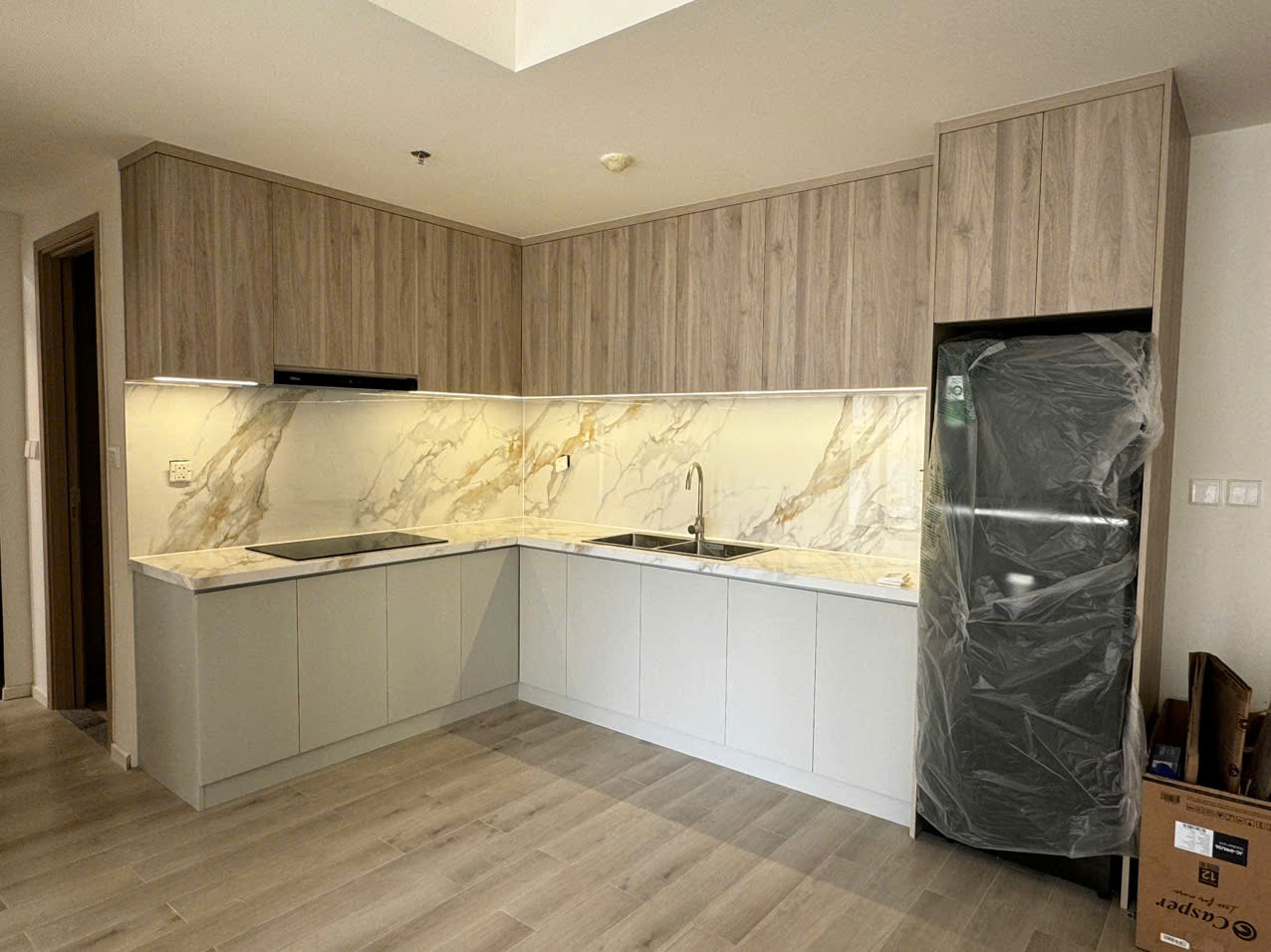 CHO THUÊ CĂN HỘ MASTERI CENTRE POINT VINHOMES GRAND PARK – FULL NỘI THẤT – 2PN, VIEW TẦNG CAO, NỘI KHU