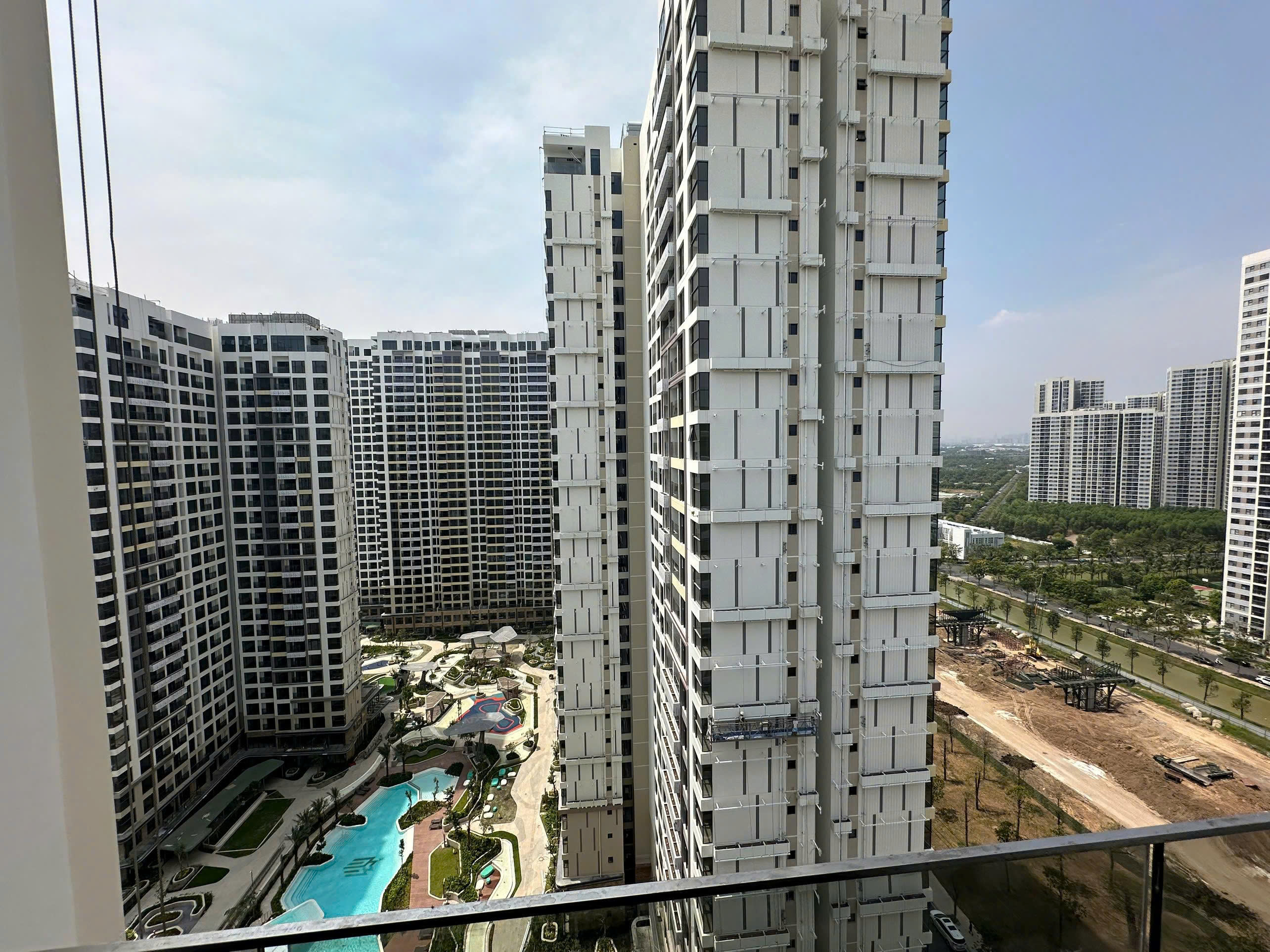 CHO THUÊ CĂN HỘ MASTERI CENTRE POINT VINHOMES GRAND PARK – FULL NỘI THẤT – 2PN, VIEW TẦNG CAO, NỘI KHU - ảnh 5