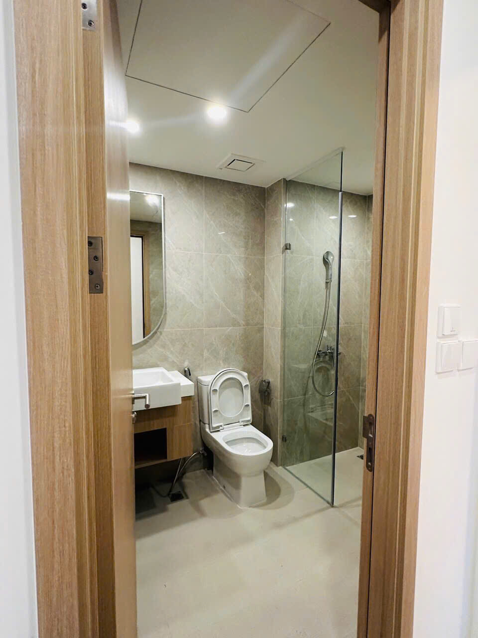 Bán căn hộ Masteri Centre Point – Vinhomes Grand Park | 2PN – Giá chỉ 5 tỷ | View thoáng – Nội thất bếp rèm - ảnh 10