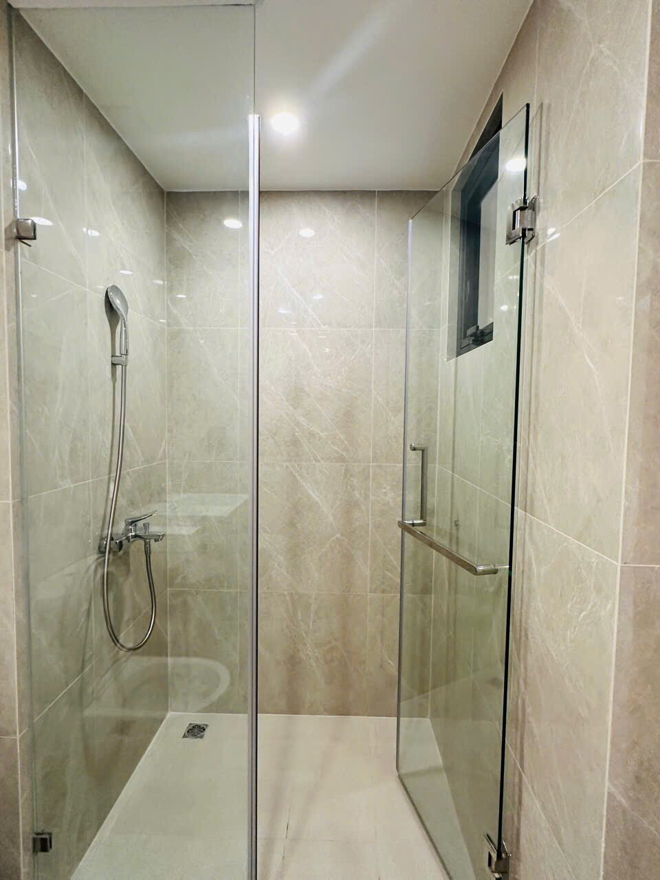 Bán căn hộ Masteri Centre Point – Vinhomes Grand Park | 2PN – Giá chỉ 5 tỷ | View thoáng – Nội thất bếp rèm - ảnh 5