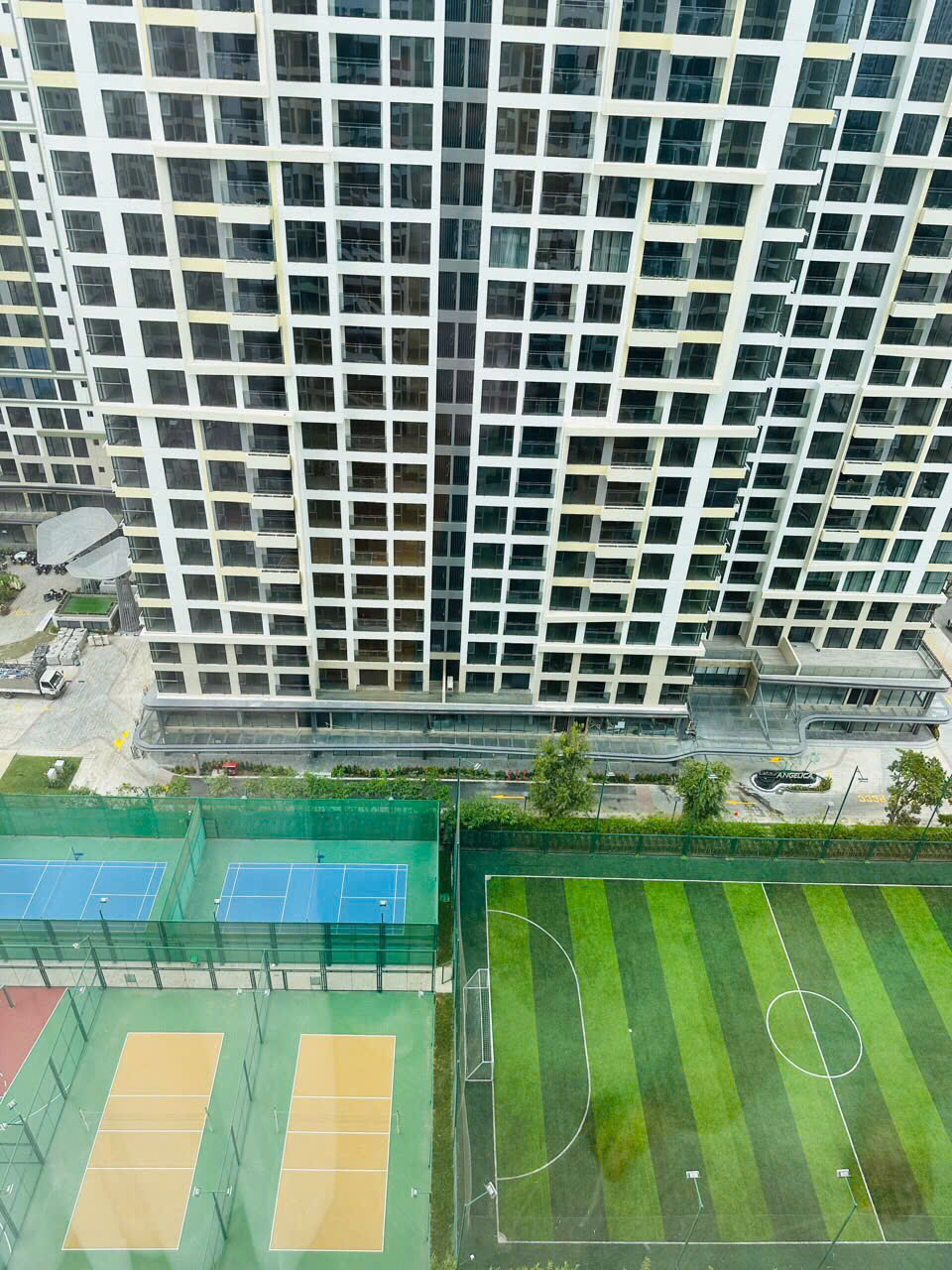 Bán căn hộ Masteri Centre Point – Vinhomes Grand Park | 2PN – Giá chỉ 5 tỷ | View thoáng – Nội thất bếp rèm