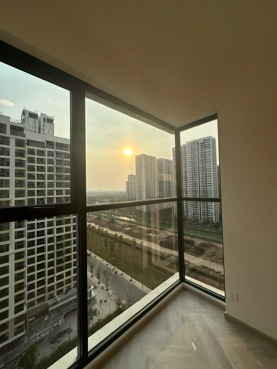 BÁN CĂN HỘ MASTERI CENTRE POINT VINHOMES GRAND PARK 2PN – FULL NỘI THẤT – GIÁ TỐT 4,5 TỶ