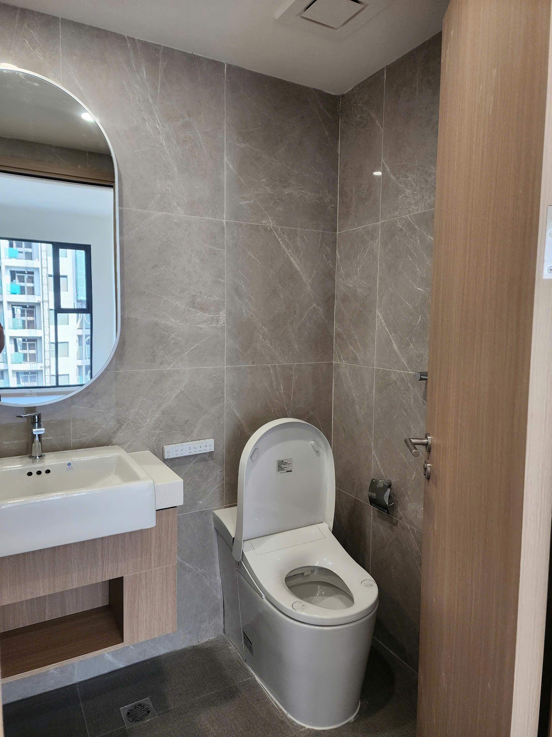 BÁN CĂN HỘ MASTERI CENTRE POINT VINHOMES GRAND PARK – FULL NỘI THẤT – TẦNG CAO – VIEW ĐẸP