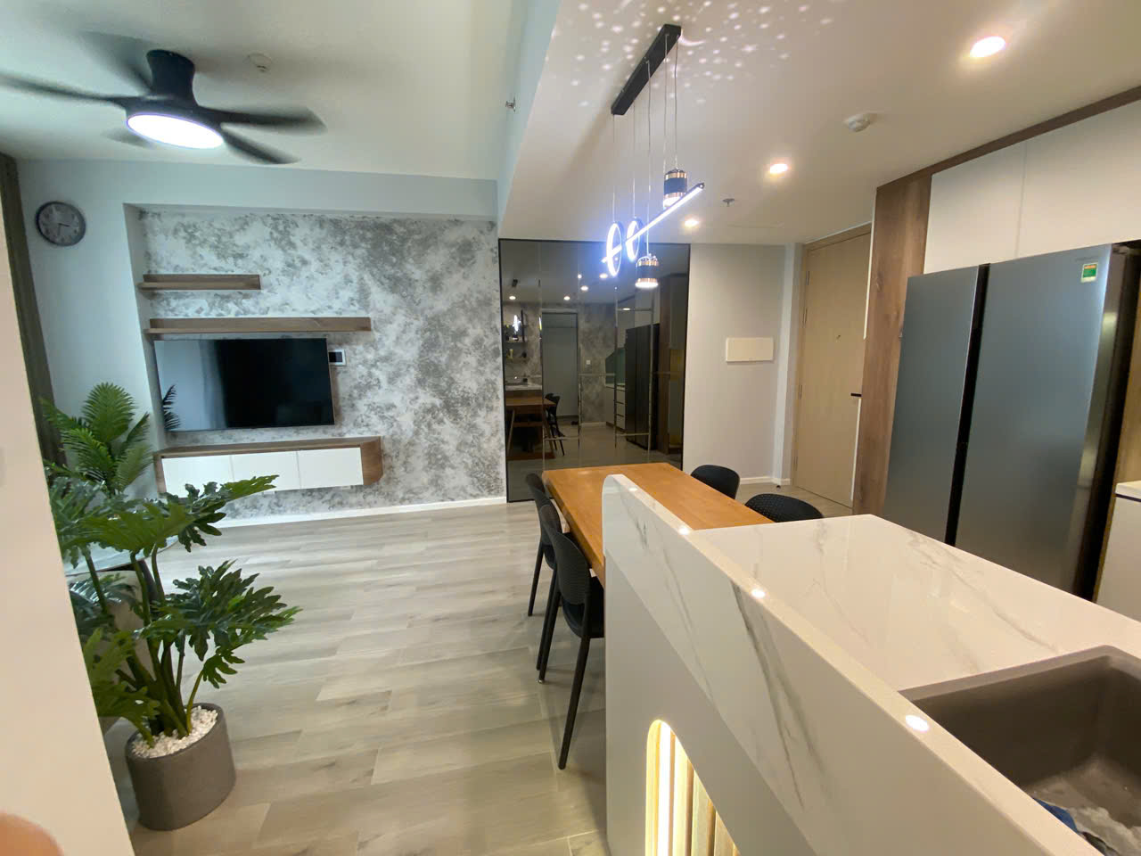 CHO THUÊ CĂN HỘ MASTERI CENTRE POINT – FULL NỘI THẤT LUXURY -  2PN, GIÁ TỐT - ảnh 7