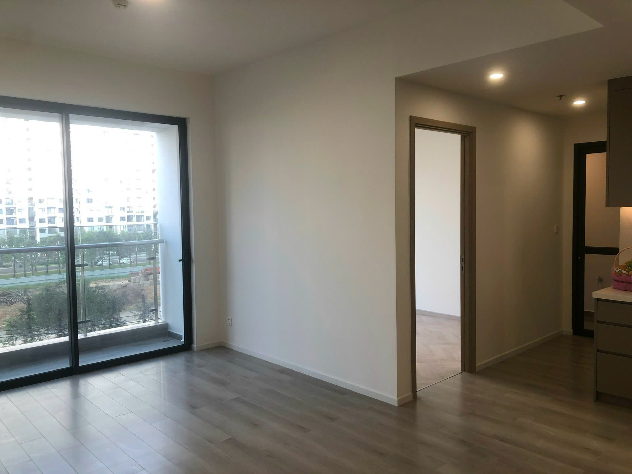 BÁN CĂN HỘ MASTERI CENTRE POINT VINHOMES GRAND PARK – QUẬN 9 | NỘI THẤT CƠ BẢN | GIÁ TỐT