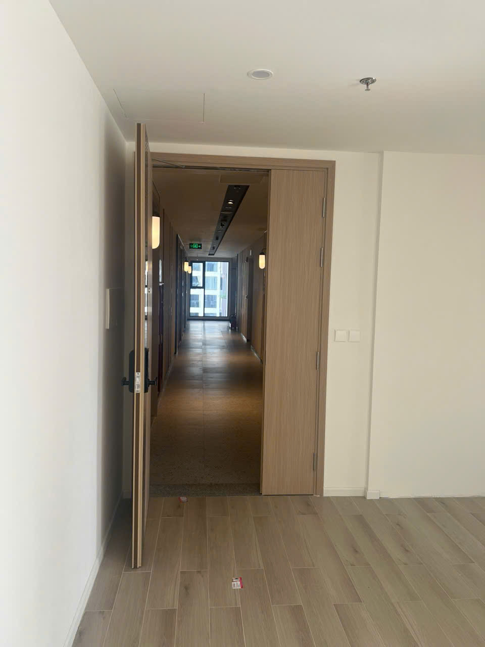 BÁN CĂN HỘ LUMIERE BOULEVARD – VINHOMES GRAND PARK  2PN | GIÁ TỐT CHỈ 4.2 TỶ 