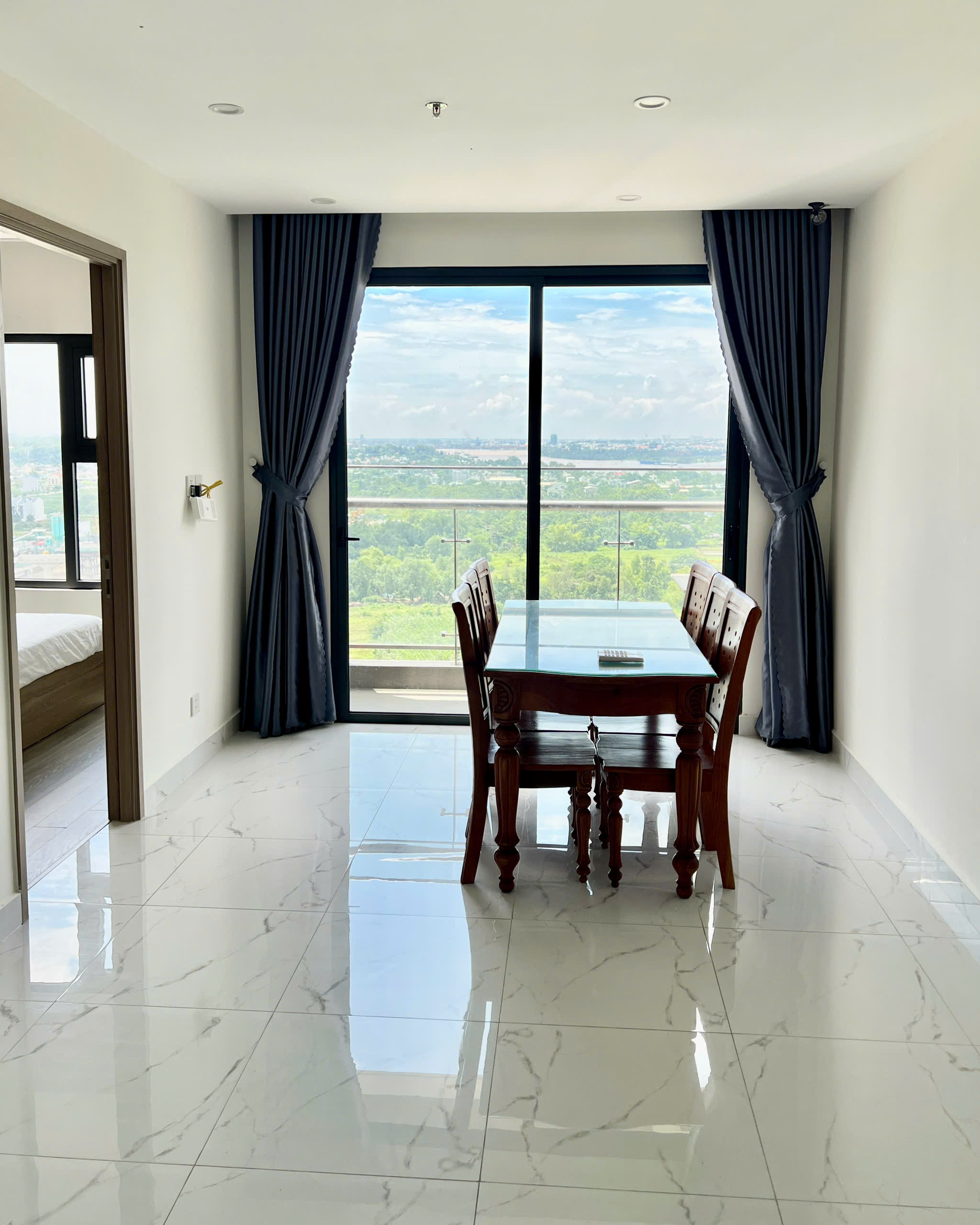 Cho thuê căn hộ 2PN 2WC The Beverly Solari – Vinhomes Grand Park | Full nội thất, view thoáng, giá tốt