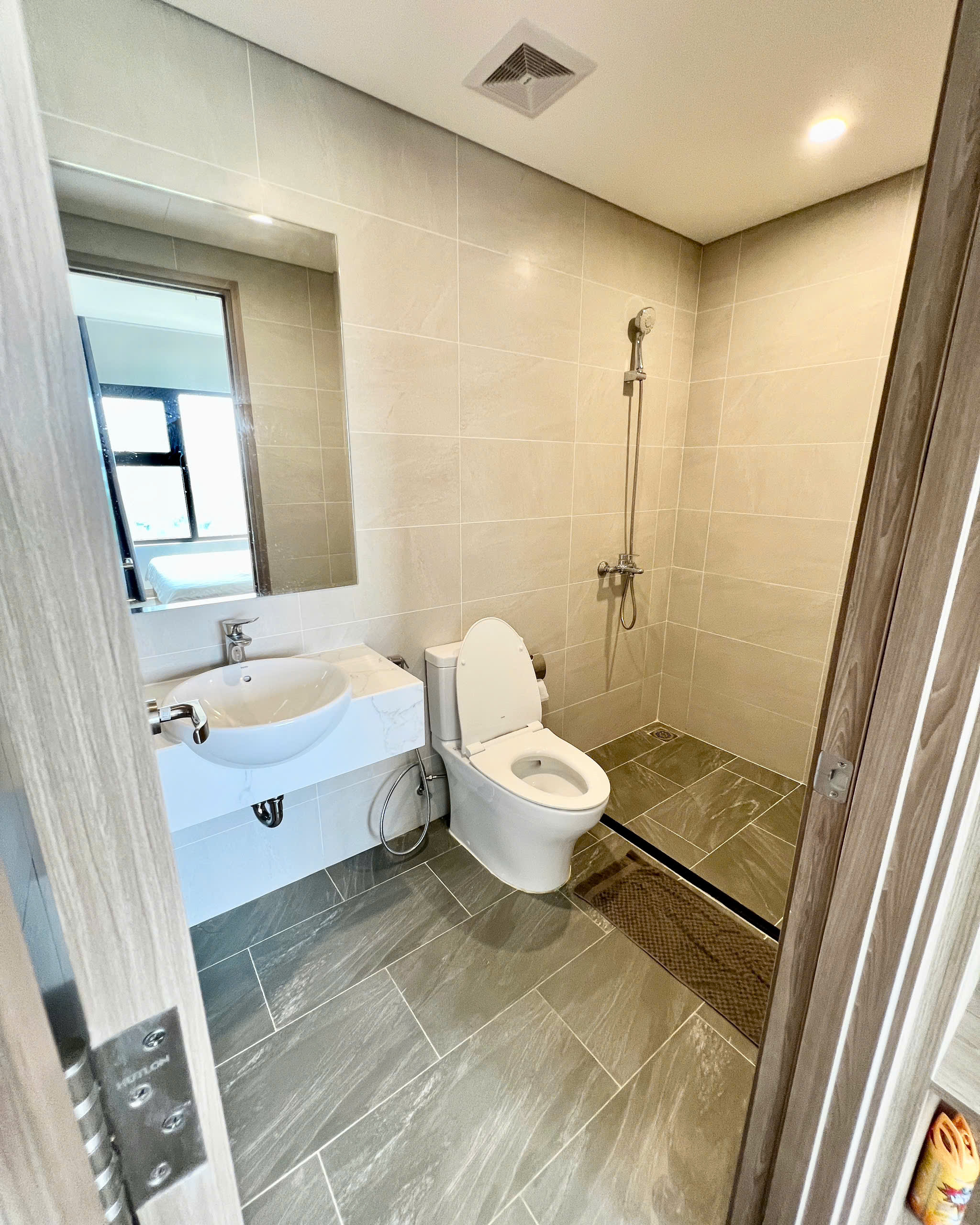 Cho thuê căn hộ 2PN 2WC The Beverly Solari – Vinhomes Grand Park | Full nội thất, view thoáng, giá tốt