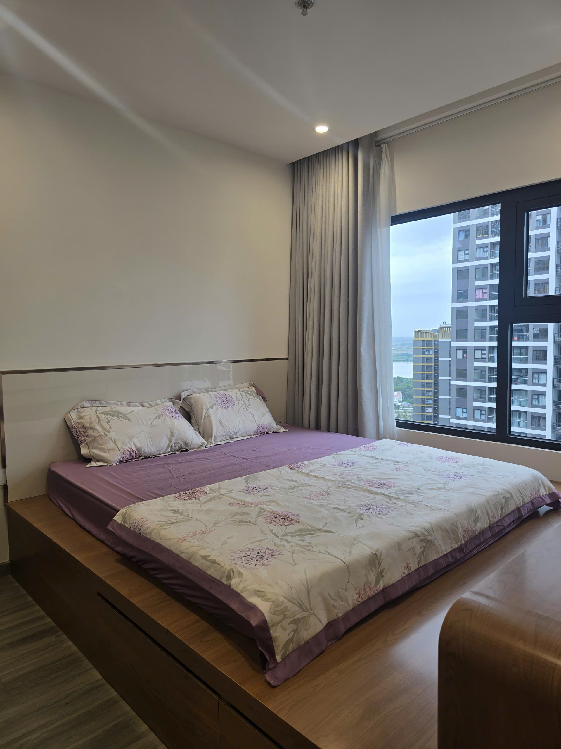 BÁN CĂN HỘ 2PN 2WC THE BEVERLY SOLARI VINHOMES GRAND PARK | FULL NỘI THẤT | TẦNG CAO VIEW QUẢNG TRƯỜNG GOLDEN EAGLE