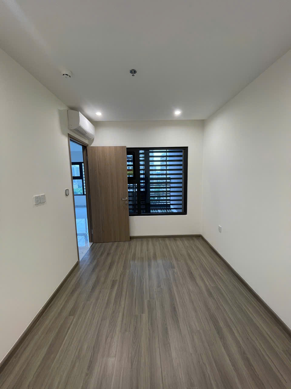 BÁN CĂN HỘ 2PN 2WC BEVERLY SOLARI VINHOMES GRAND PARK | VIEW TẦNG CAO VÀNH ĐAI 3 | THOÁNG ĐẸP – KHÔNG BỊ CHẮN - ảnh 8