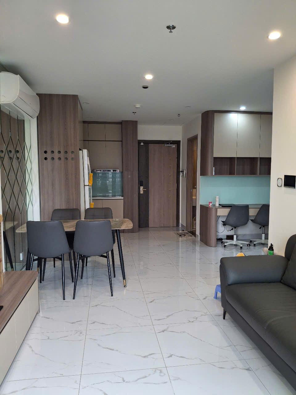 Cho thuê căn hộ 1PN+ The Beverly Solari – Vinhomes Grand Park | Full nội thất, giá tốt