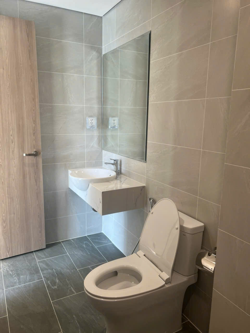 BÁN CĂN HỘ 2PN2WC THE BEVERLY SOLARI VINHOMES GRAND PARK – FULL NỘI THẤT, VIEW VÀNH ĐAI 3 TẦNG THẤP - ảnh 8