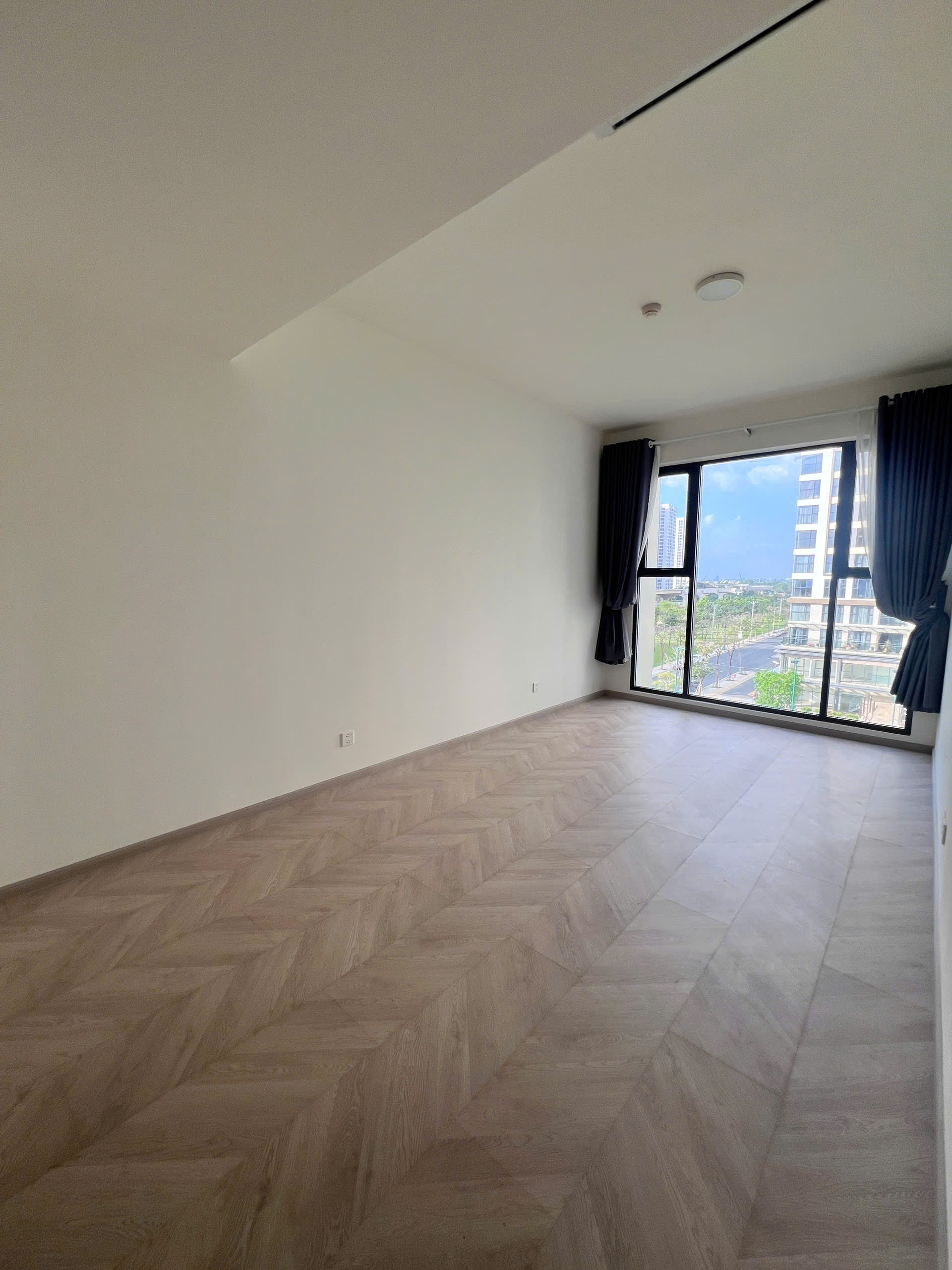 CHO THUÊ CĂN HỘ LUMIERE BOULEVARD VINHOMES GRAND PARK 2PN – VIEW NỘI KHU – NỘI THẤT CƠ BẢN - ảnh 10