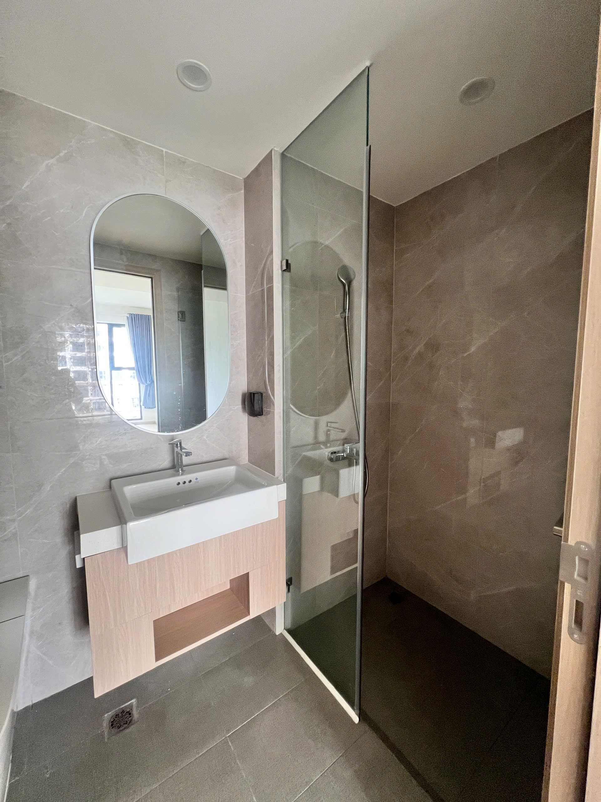 CHO THUÊ CĂN HỘ LUMIERE BOULEVARD VINHOMES GRAND PARK 2PN – VIEW NỘI KHU – NỘI THẤT CƠ BẢN - ảnh 2