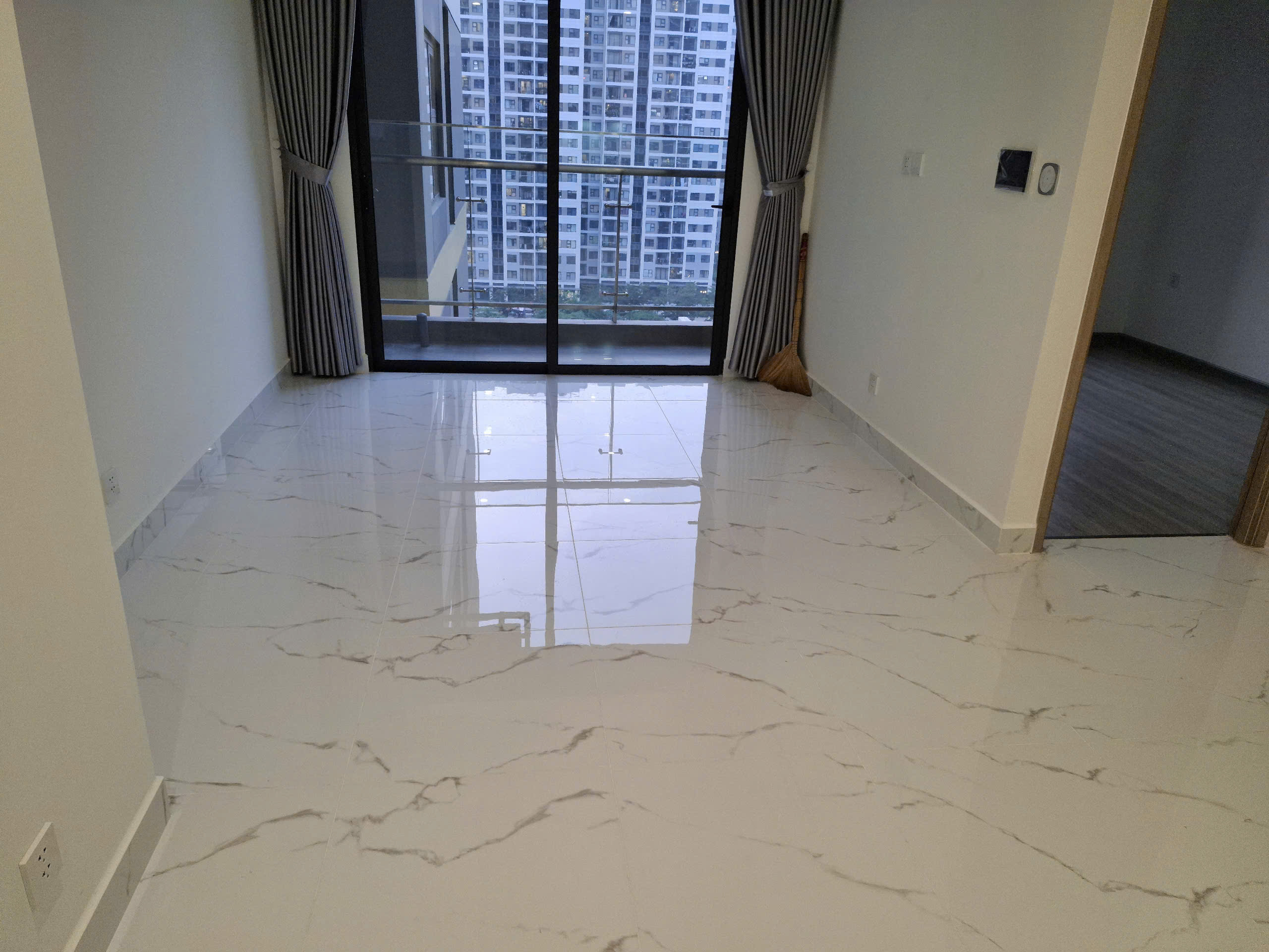 BÁN CĂN HỘ 1PN+ BEVERLY SOLARI VINHOMES GRAND PARK | VIEW VÀNH ĐAI 3 | NỘI THẤT SẴN BẾP – RÈM | GIÁ TỐT - ảnh 3