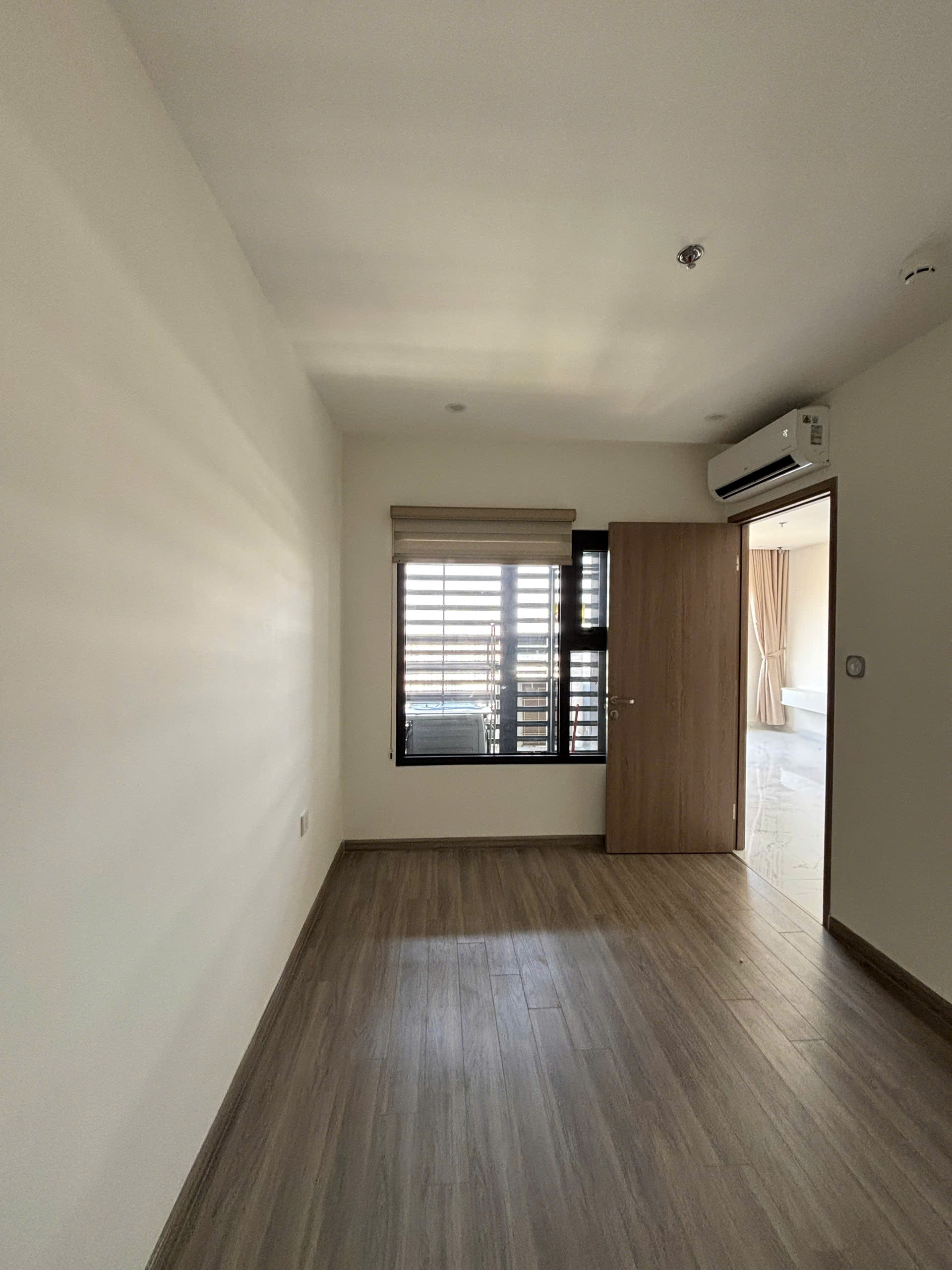 BÁN CĂN HỘ 2PN2WC TẦNG CAO | FULL NỘI THẤT CAO CẤP | VIEW VÀNH ĐAI 3 | THE BEVERLY SOLARI