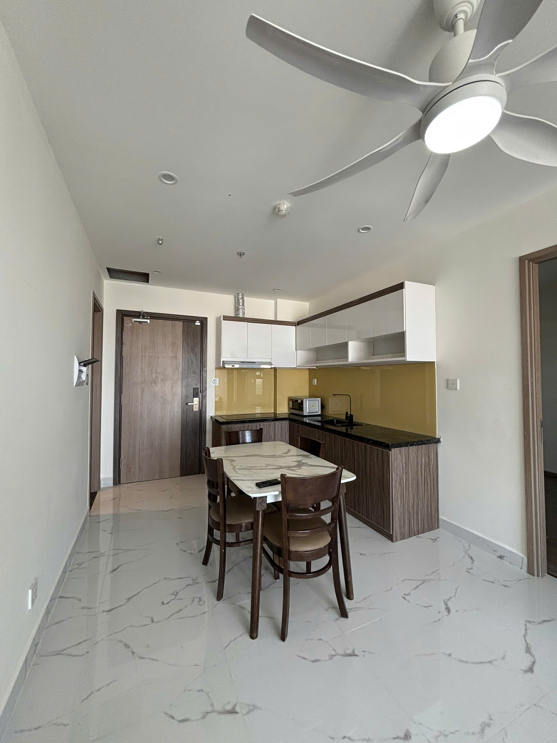 BÁN CĂN HỘ 2PN2WC TẦNG CAO | FULL NỘI THẤT CAO CẤP | VIEW VÀNH ĐAI 3 | THE BEVERLY SOLARI - ảnh 5