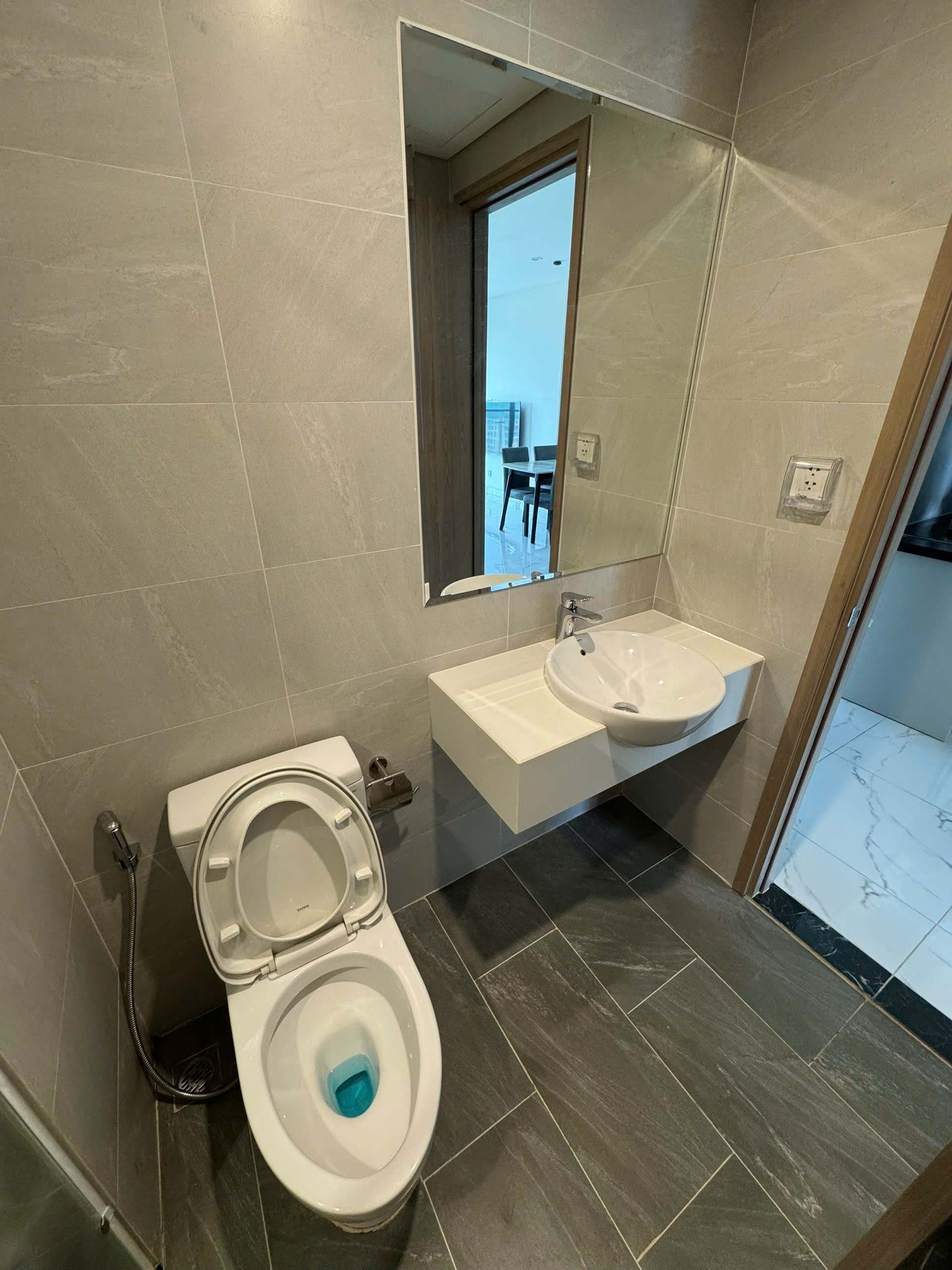 Cần bán căn hộ 1PN+The Beverly Solari – Tầng cao, view nội khu thoáng mát, full nội thất – Giá tốt tại Vinhomes Grand Park Quận 9