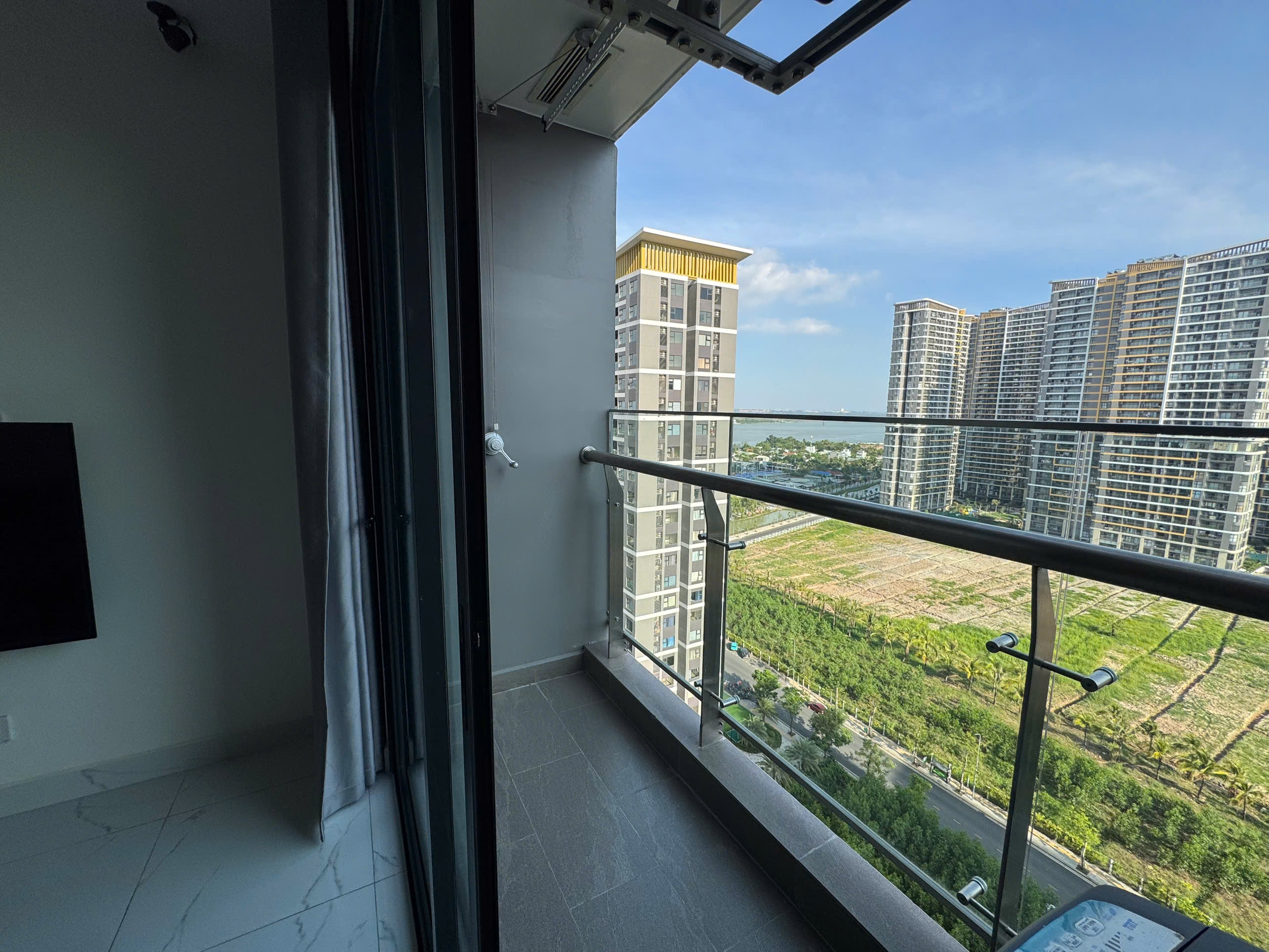 Cần bán căn hộ 1PN+The Beverly Solari – Tầng cao, view nội khu thoáng mát, full nội thất – Giá tốt tại Vinhomes Grand Park Quận 9 - ảnh 5