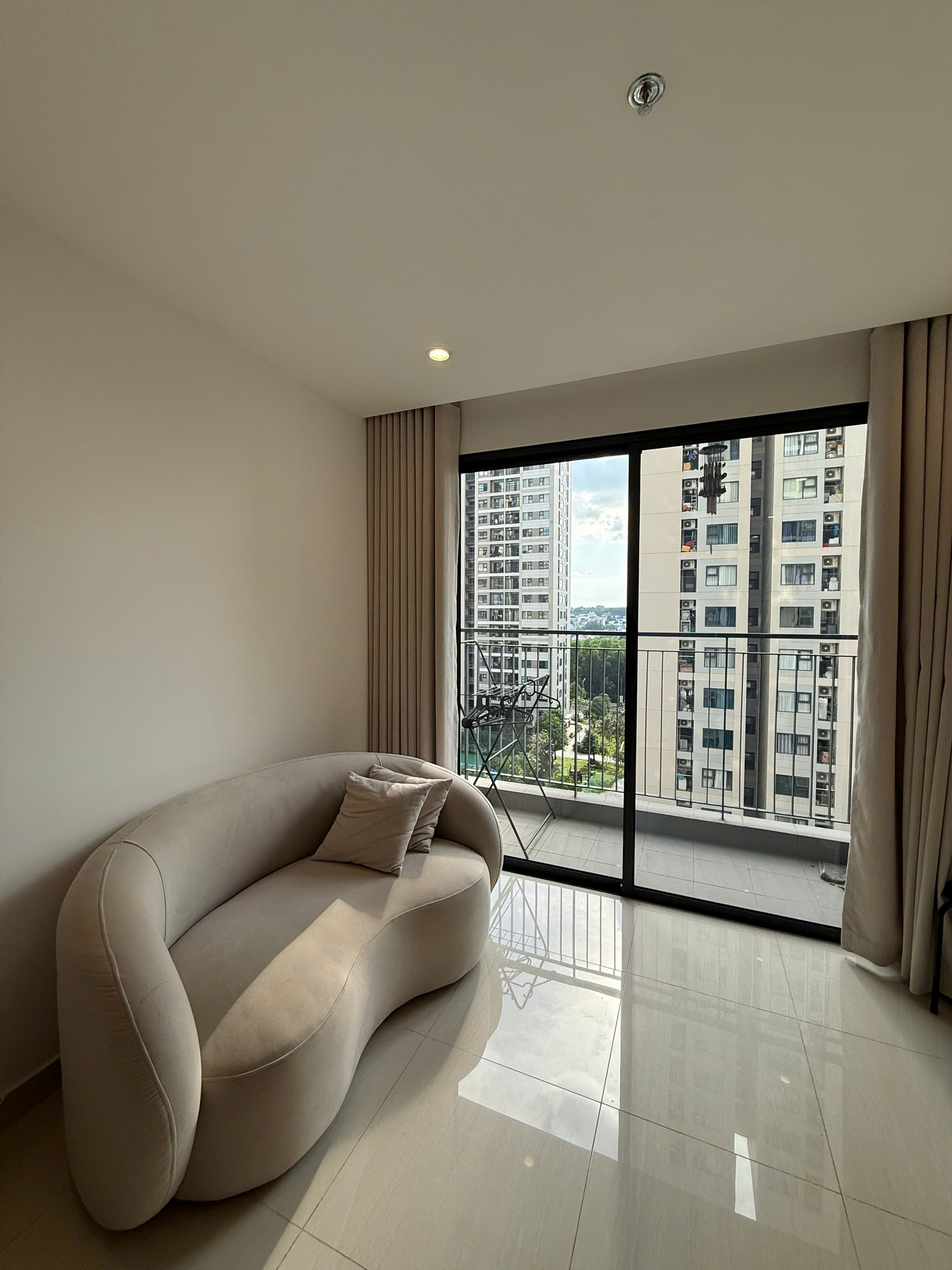 Cho Thuê Căn Hộ 2PN+ The Beverly Solari Vinhomes Grand Park - Full Nội Thất, Giá tốt - ảnh 3