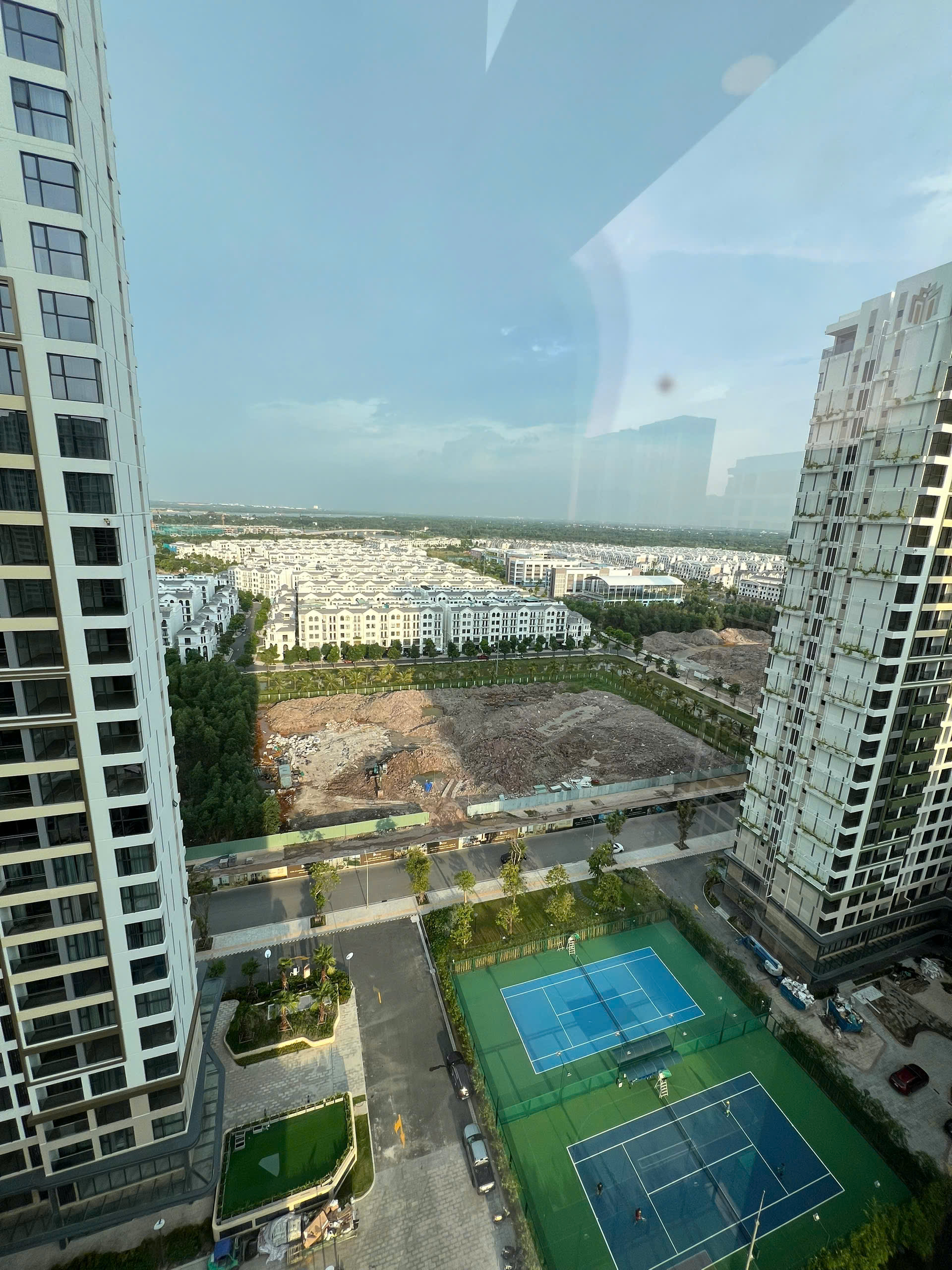 BÁN CĂN HỘ 2PN MASTERI CENTRE POINT VINHOMES GRAND PARK – 2PN – NỘI THẤT CƠ BẢN – GIÁ TỐT