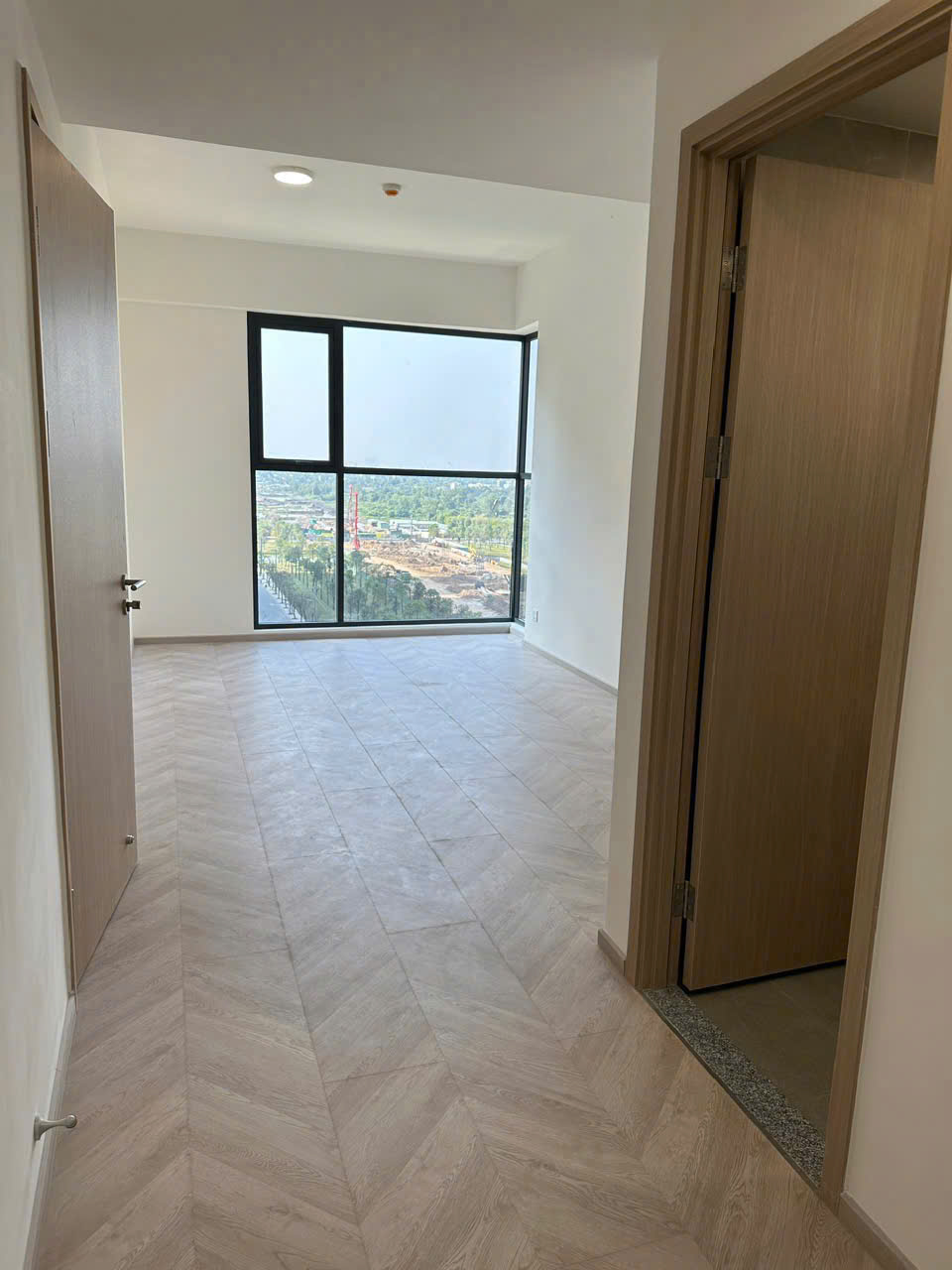 BÁN CĂN HỘ MASTERI CENTRE POINT VINHOMES GRAND PARK 3PN – HOÀN THIỆN CƠ BẢN CĐT – GIÁ TỐT