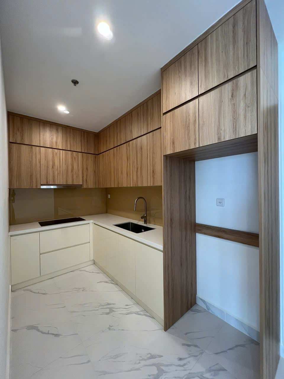 CHO THUÊ CĂN HỘ 2PN2WC VINHOMES GRAND PARK – THE BEVERLY | TẦNG CAO – VIEW NỘI KHU – NỘI THẤT CƠ BẢN - ảnh 9