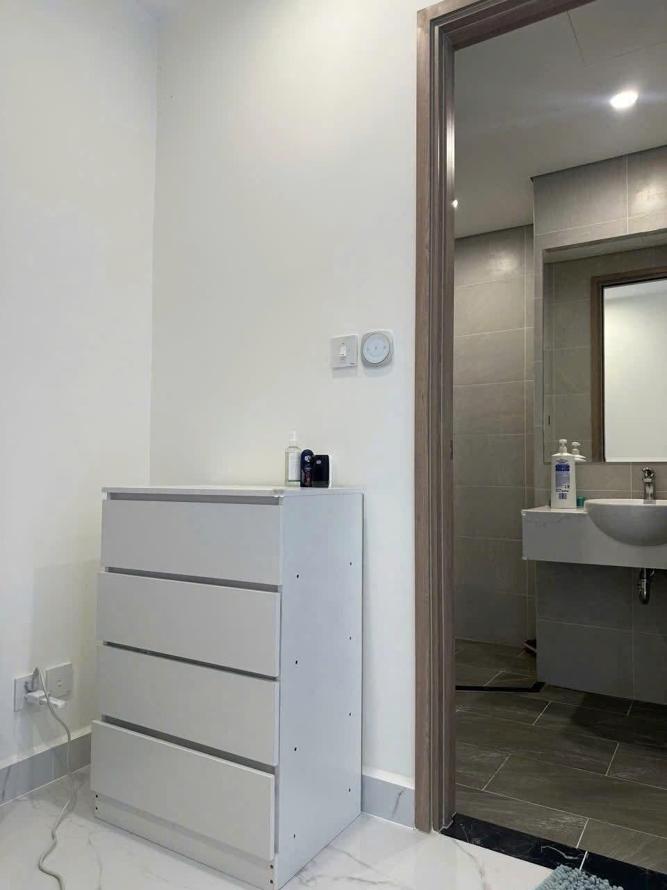 BÁN CĂN HỘ 1PN+ BEVERLY SOLARI VINHOMES GRAND PARK | TẦNG CAO THOÁNG ĐẸP | FULL NỘI THẤT – GIÁ TỐT