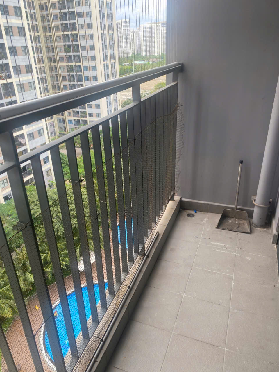 CHO THUÊ CĂN HỘ 2PN THE RAINBOW VINHOMES GRAND PARK – VIEW HỒ BƠI NỘI KHU | NỘI THẤT CƠ BẢN | GIÁ TỐT - ảnh 6