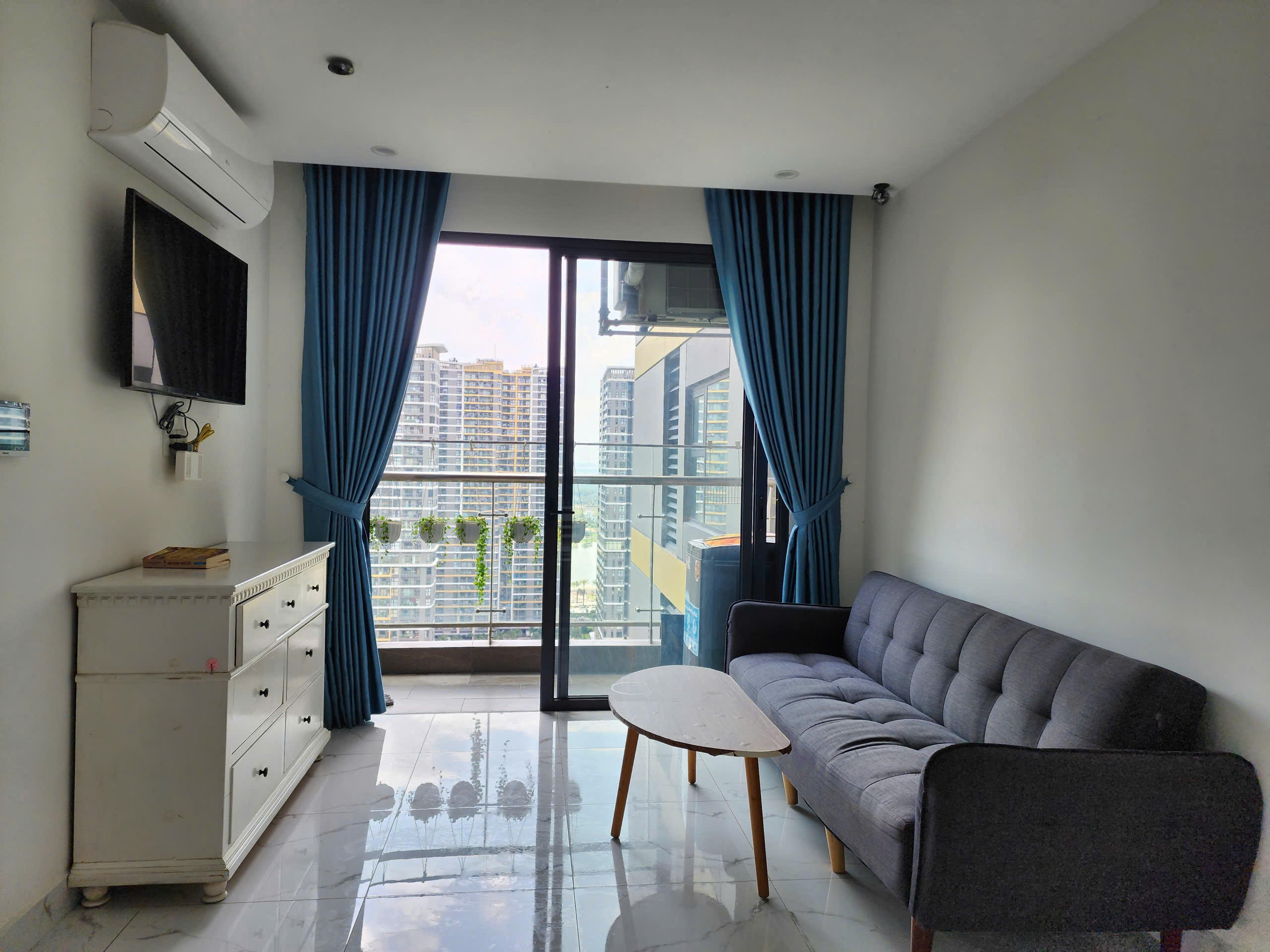 CHO THUÊ CĂN HỘ 1PN+ VINHOMES GRAND PARK – THE BEVERLY SOLARI | FULL NỘI THẤT | TẦNG CAO, VIEW THOÁNG – GIÁ TỐT