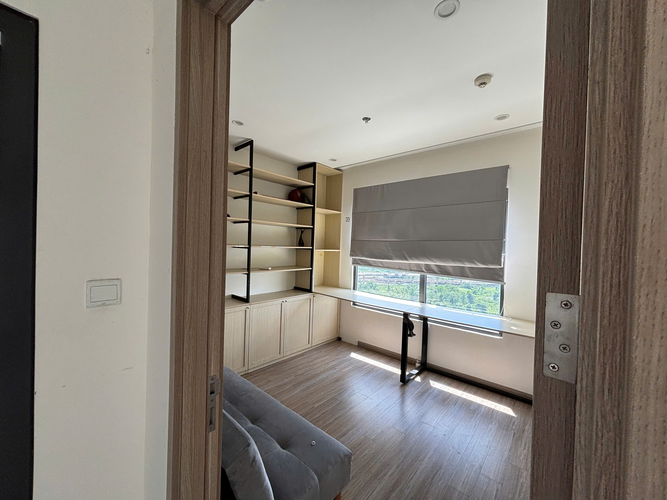 Cho thuê căn hộ 2PN+ full nội thất– giá chỉ 8.5 triệu/tháng The Rainbow, Vinhomes Grand Park Quận 9