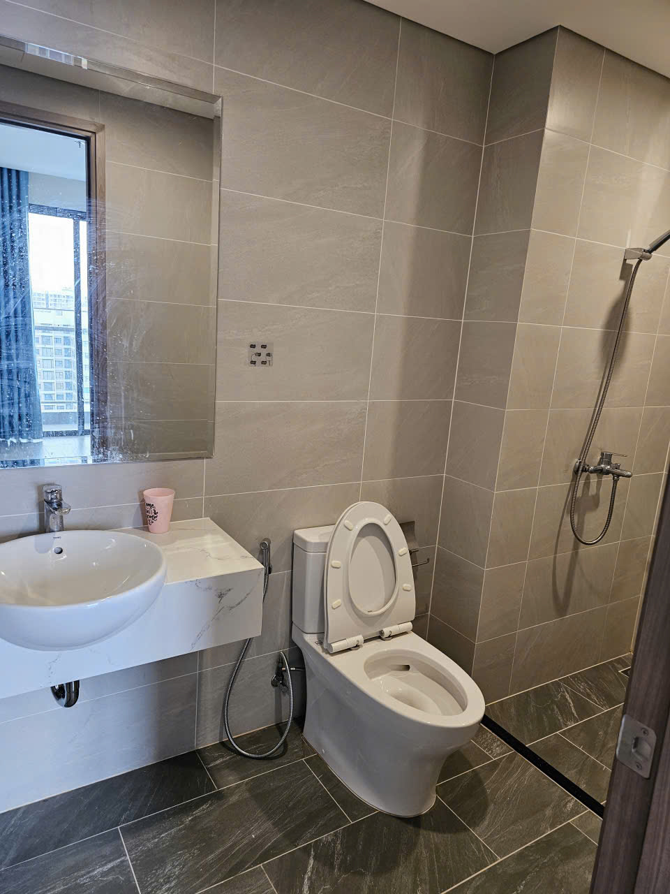 CHO THUÊ CĂN HỘ 2PN 2WC | TẦNG CAO VIEW THOÁNG | VÀNH ĐAI 3 – BEVERLY SOLARI VINHOMES GRAND PARK